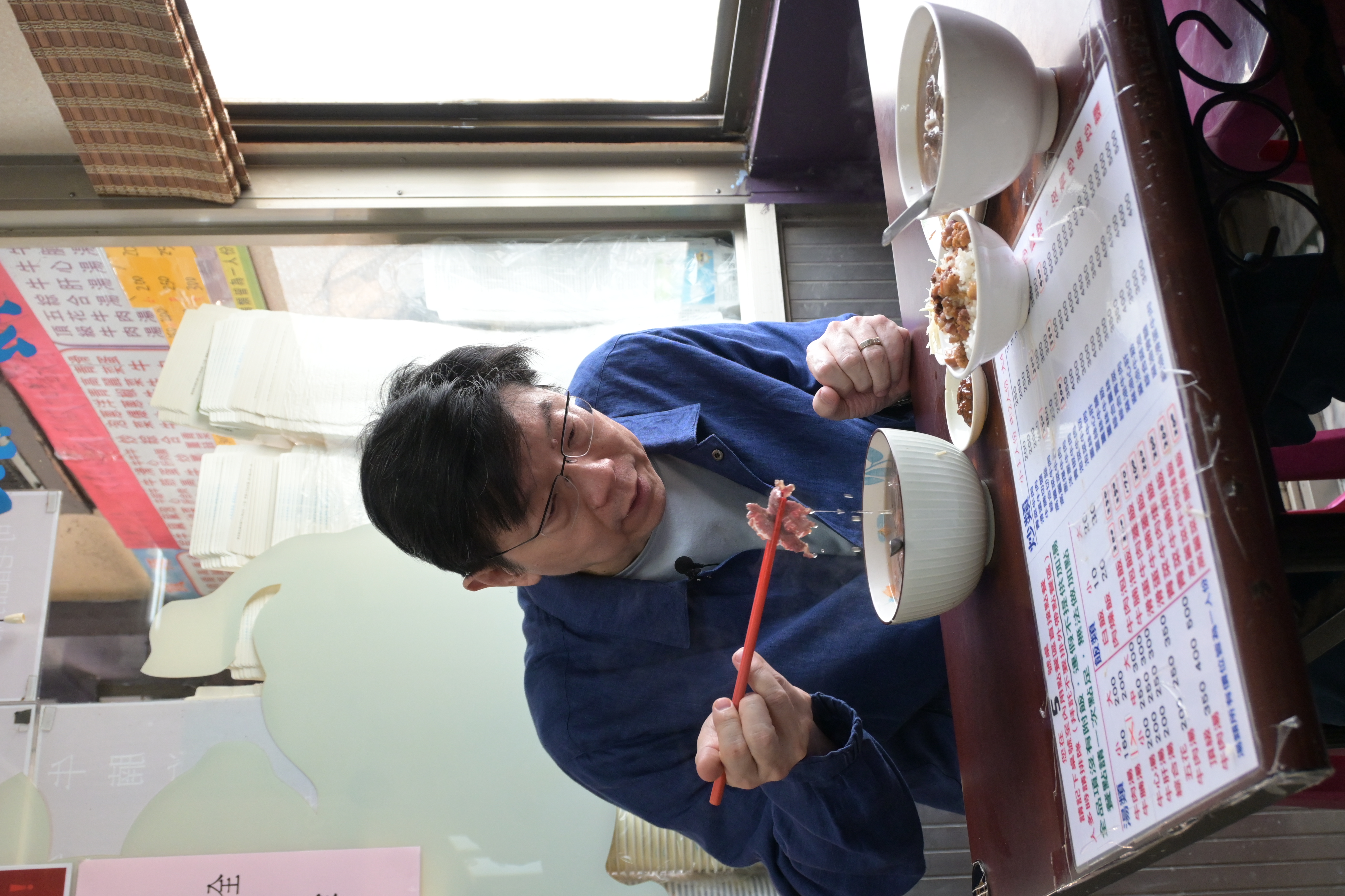 已出版兩本《裴社長廚房手記》的裴偉，現在正在籌備以小吃為主題的第三本美食書。