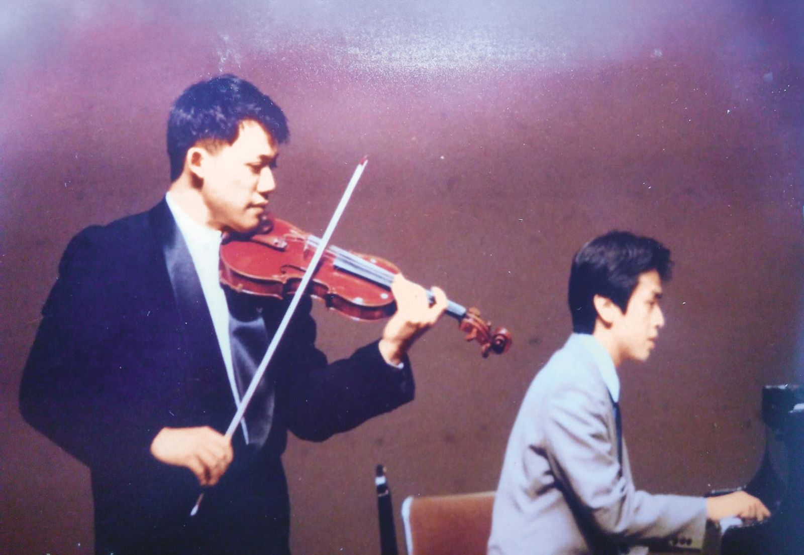 漂流木變小提琴3/通膨物價漲 為了財產保值!他爸爸重押所有退休金買一把小提琴給他