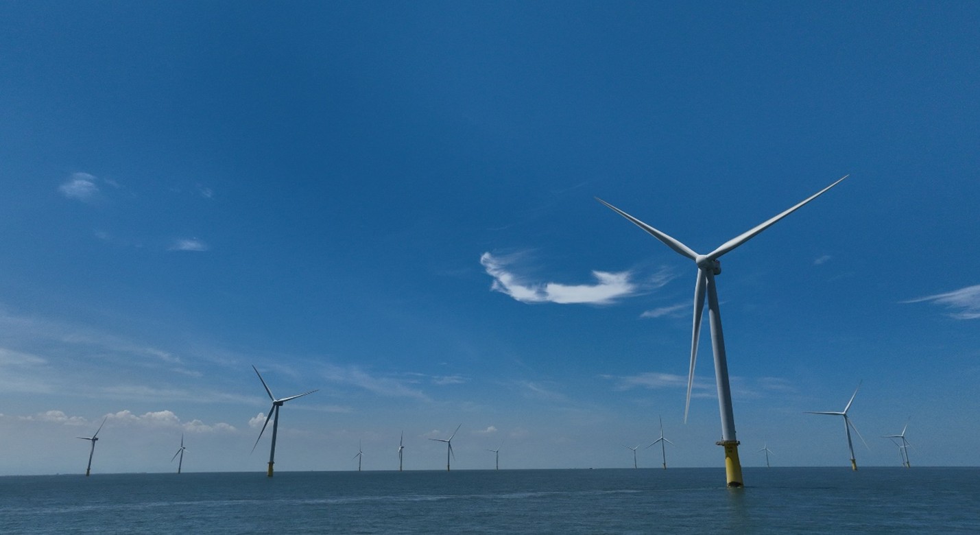 允能風力發電旗下的雲林離岸風場今日正式全面進入商業運轉。（允能提供）
