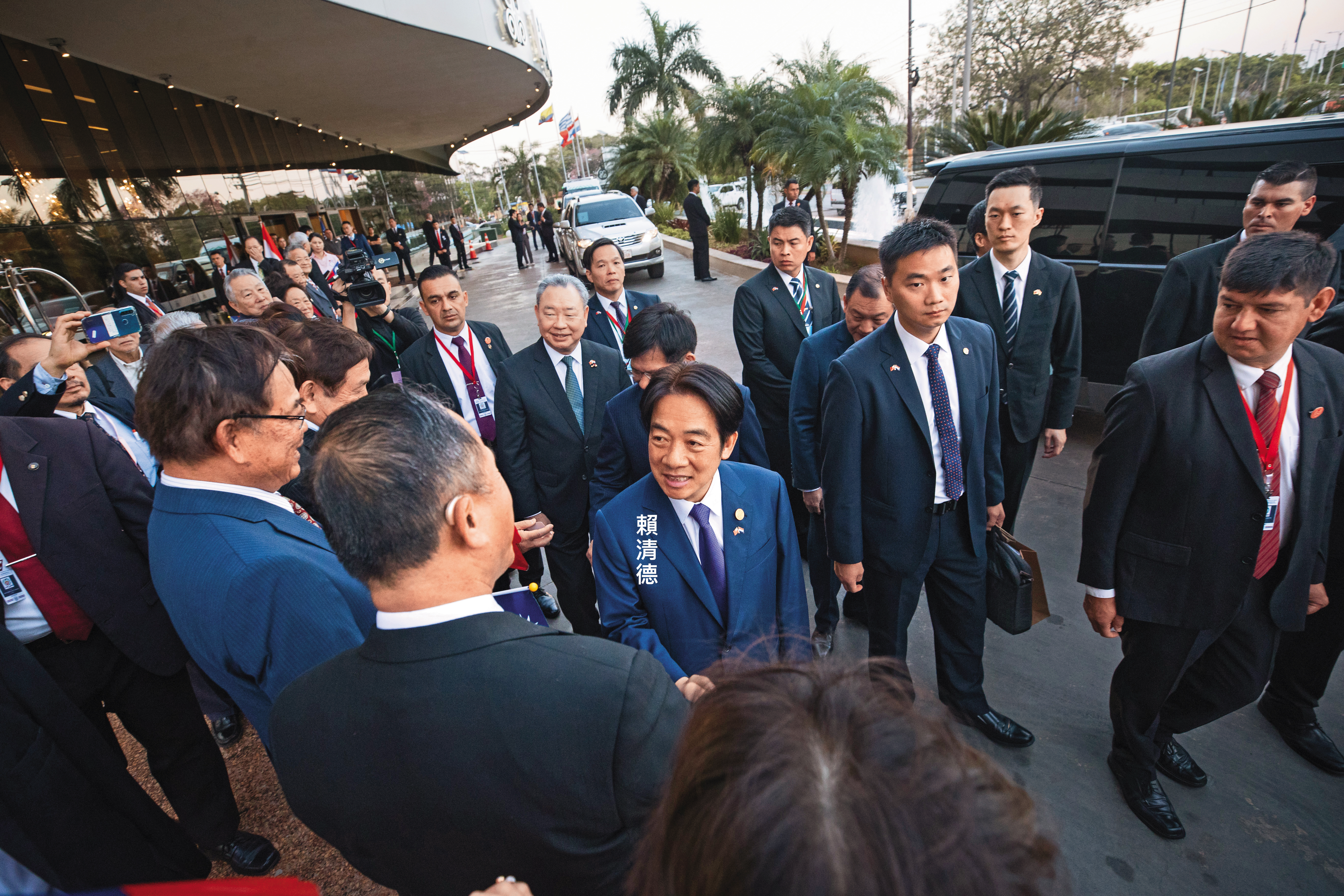 賴清德擔任副總統時的重要國內外行程，遭對岸以間諜APP傳回中國分析，相關單位全面過濾有無共犯。（翻攝總統府flickr）