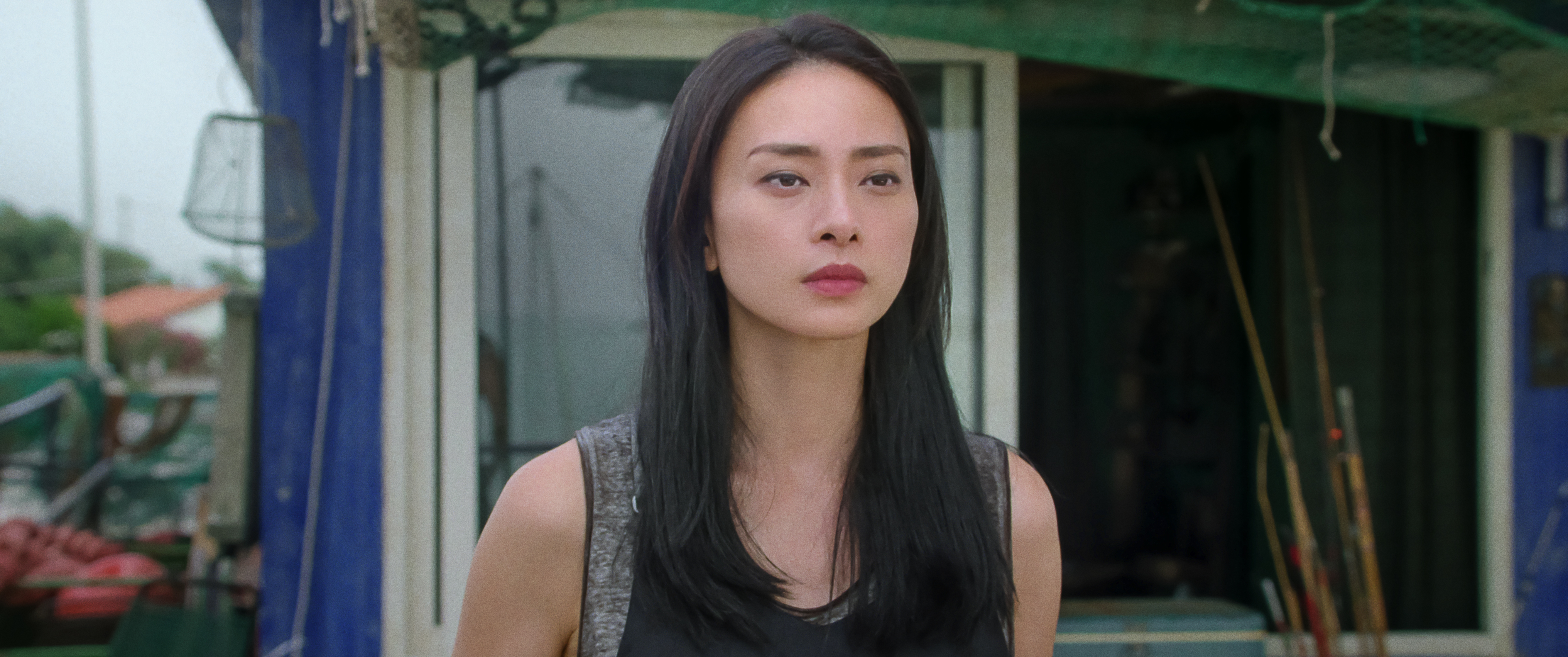 越南裔女星吳青芸飾演逃離水刑的瓊,將會在《不死軍團2》帶著復仇計畫登場。(Netflix提供)