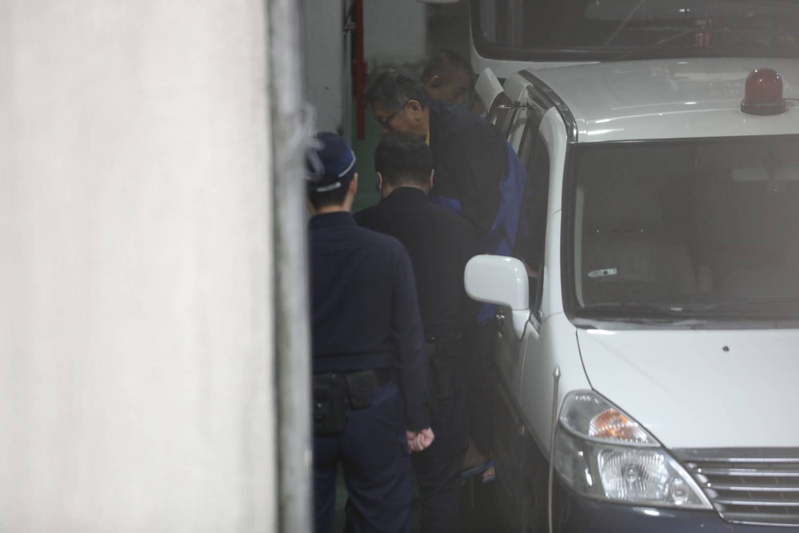 柯文哲律師團隊今日宣布不提抗告；圖為柯8日前往北檢。（本刊資料照）