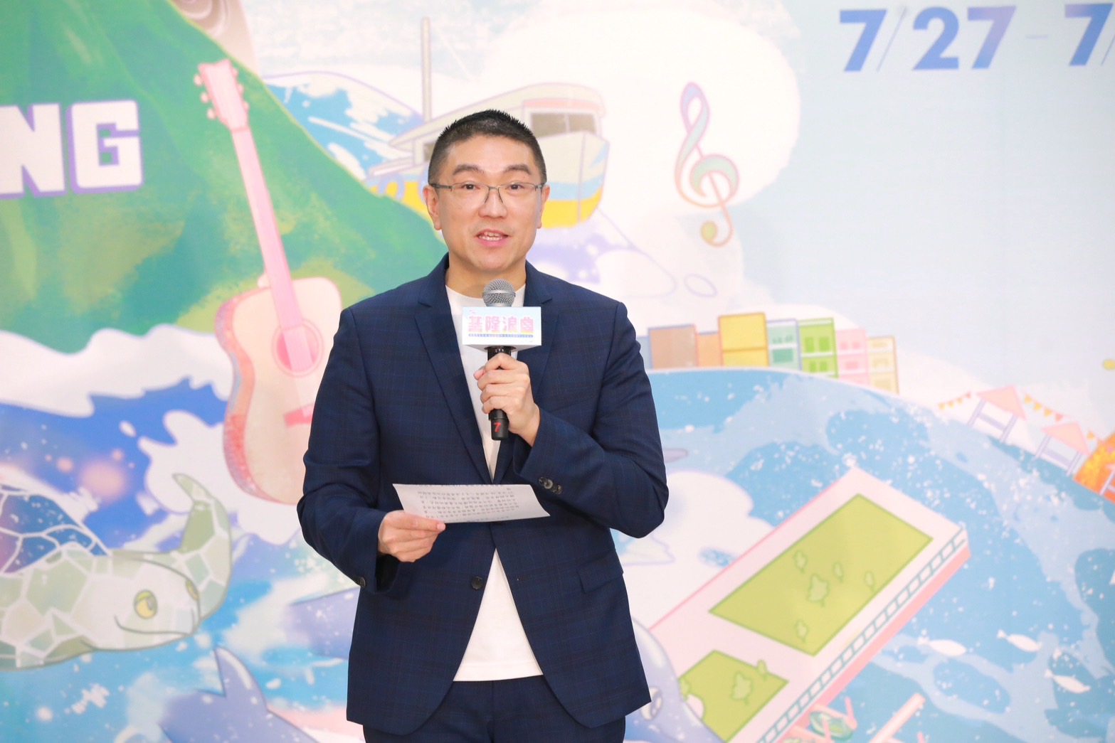 謝國樑今出席基隆浪曲記者會，受訪時強調他自始至終都不贊成罷免這件事。（基隆市府提供）