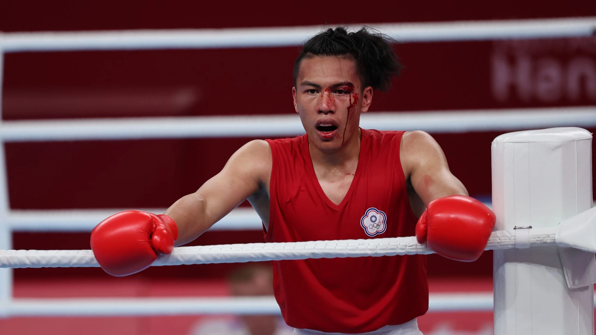 甘家葳昨日對戰土庫曼選手浴血挺進金牌賽。（中華奧會提供）