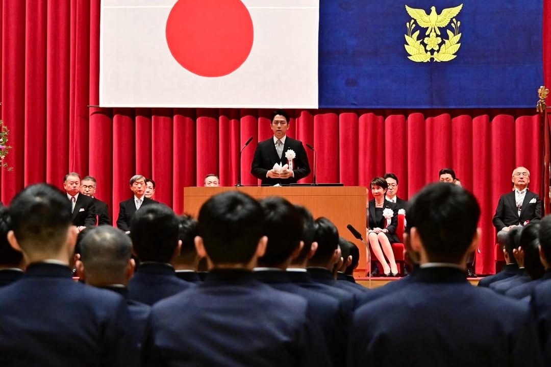 日本國防領域迎來歷史性變革，圖為防衛省長小泉進次郎。（翻攝自小泉進次郎IG）