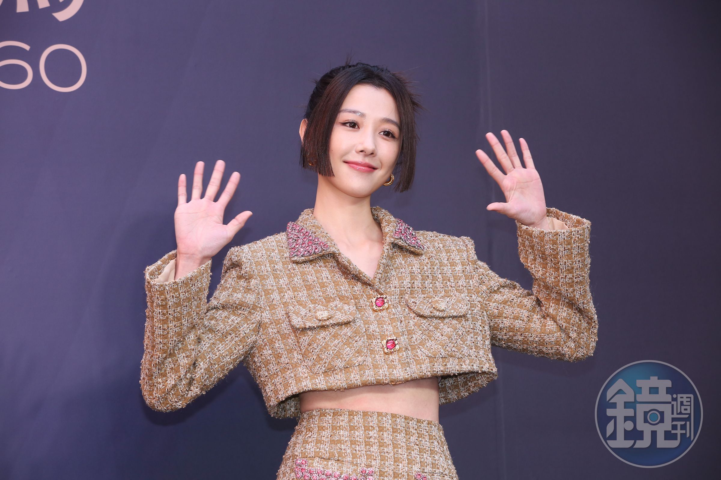 邵雨薇形容自己是「雞湯女孩」，因為她的角色有很多雞湯心靈小語，她笑說自己的書也很雞湯。