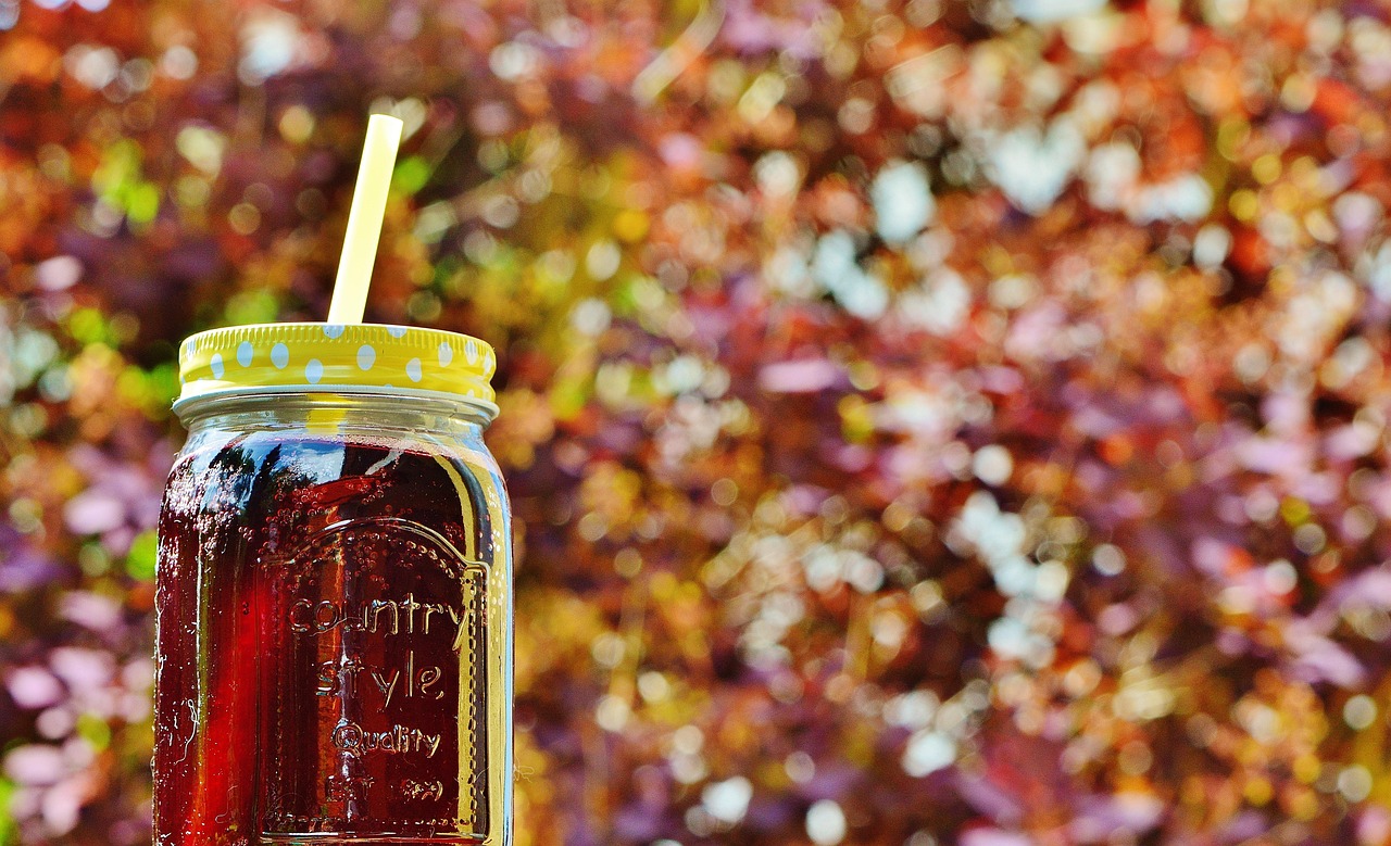 美國1名女子曝光自己的經歷，喊話別使用玻璃吸管；示意圖。（Pixabay／Image by Alexa）