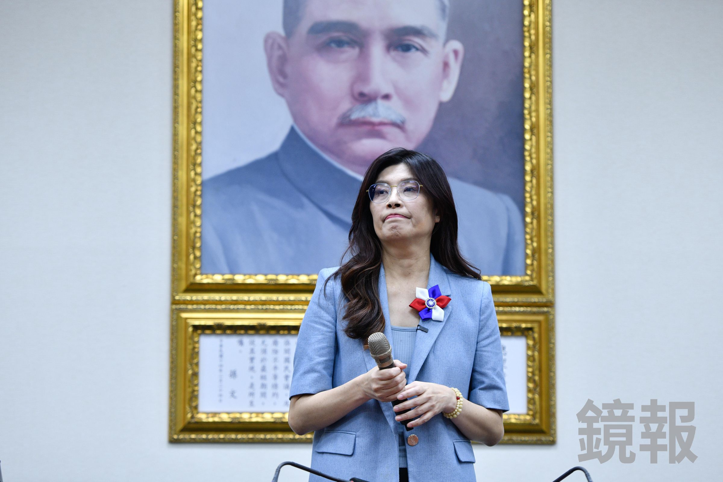 丁瑀犀利地反諷,這種行為證明了鄭麗文與習近平本質上「就是鼠輩」,不敢正面應對民意與民主的檢驗。資料照(鏡報李智為)