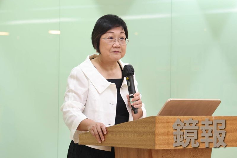 徐佳青淚灑記者會請辭!由「她」暫代僑委會委員長職務 卓榮泰讚任職1年熟稔