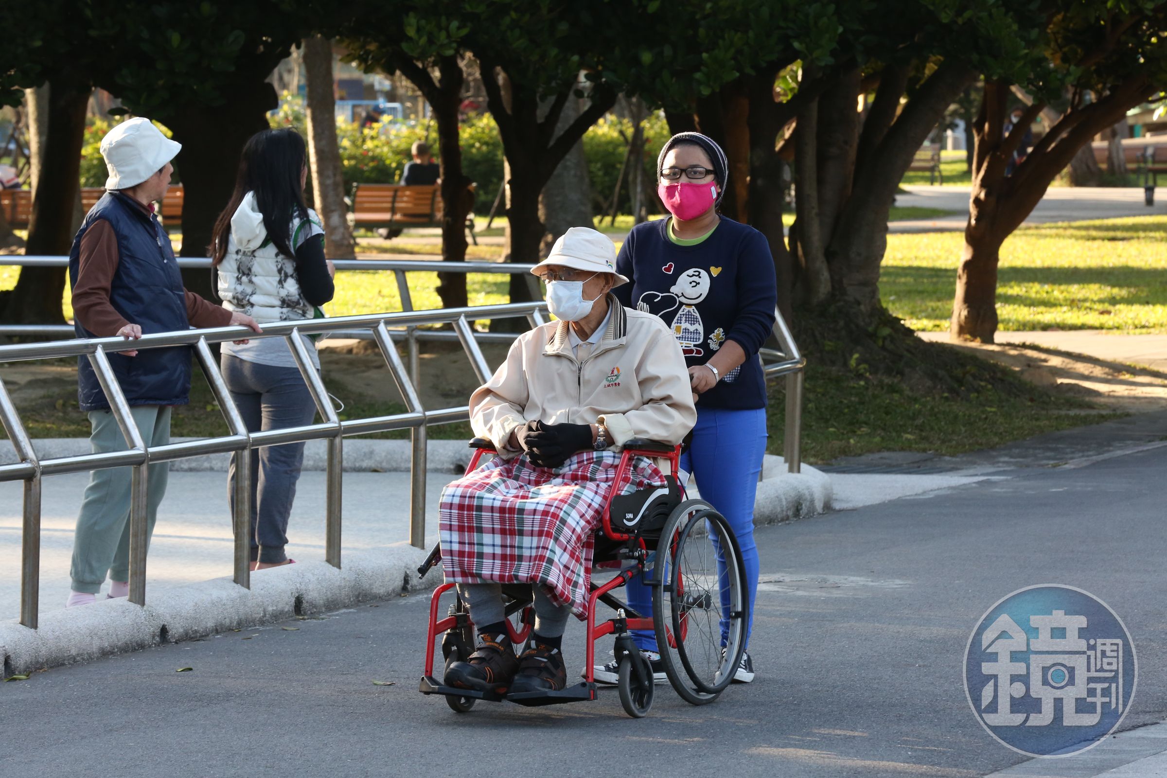 台灣雇主協會近日公布2500多份問卷調查結果,破9成受訪者不滿勞動部現行移工政策,其中「鼓勵外籍移工在台生育」支持度墊底,高達91.4%不同意。(示意圖,本刊資料照)