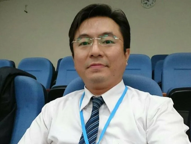 宜蘭縣議會祕書黃毓恒一家三口年後驚傳失聯。（翻攝自臉書）