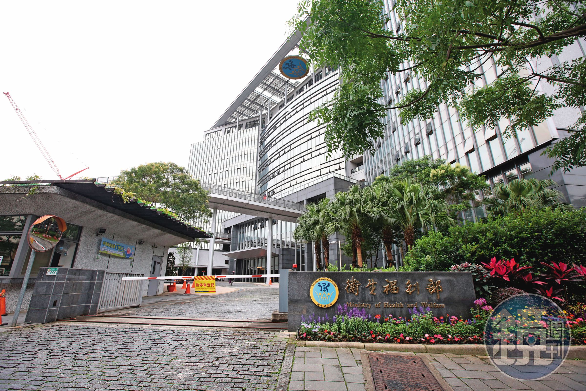 衛福部(圖)社家署表示,樓梯升降椅非醫療輔具,非該署管轄。