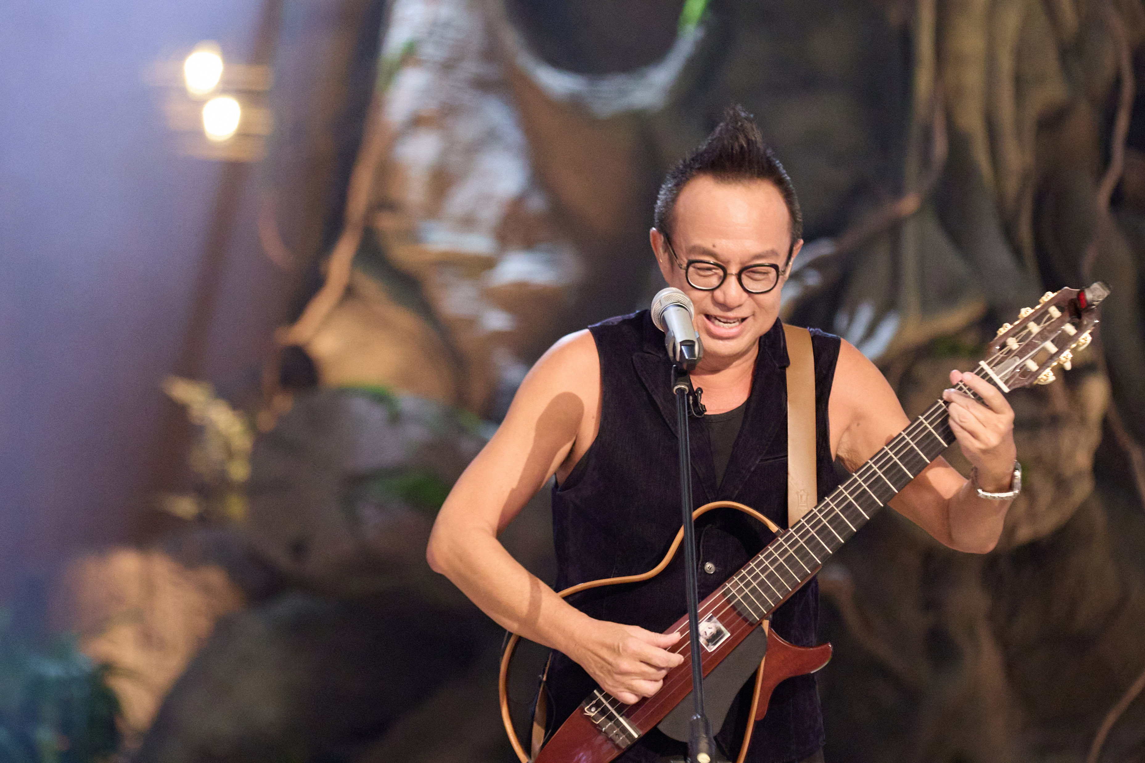 黃大煒上《時光音樂會3好友記》演唱招牌歌曲感動許多人。（湖南衛視提供）