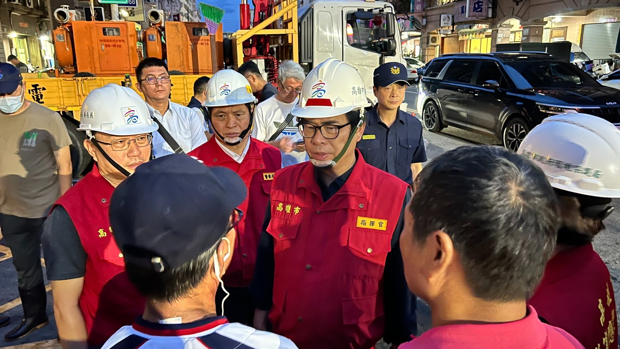 黃捷因風災期間出國遭到批評，高雄市長陳其邁今日受訪替她緩頰。（翻攝自陳其邁臉書）