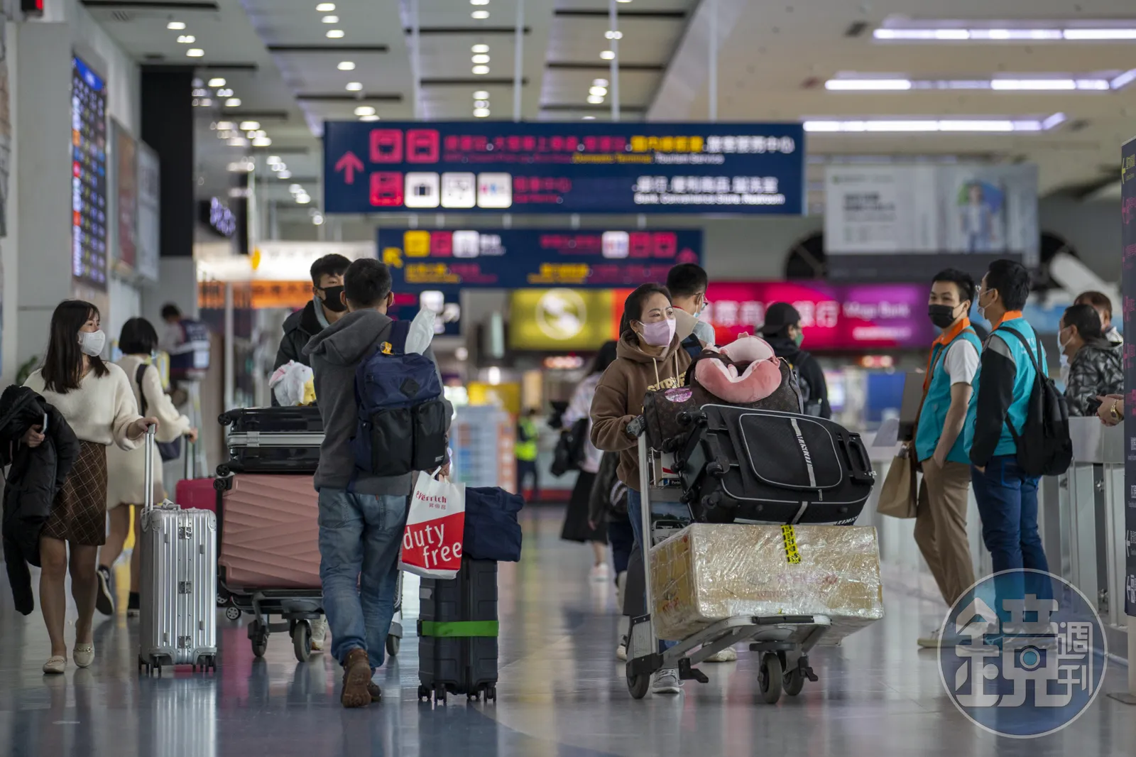 便宜機票怎麼買?網曝「2大好時機、3地雷」。圖為機場照。(本刊資料照)
