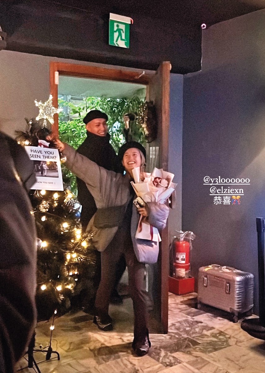 張景嵐上傳黃宣與老婆在酒吧重演求婚的片段。（翻攝自張景嵐IG）