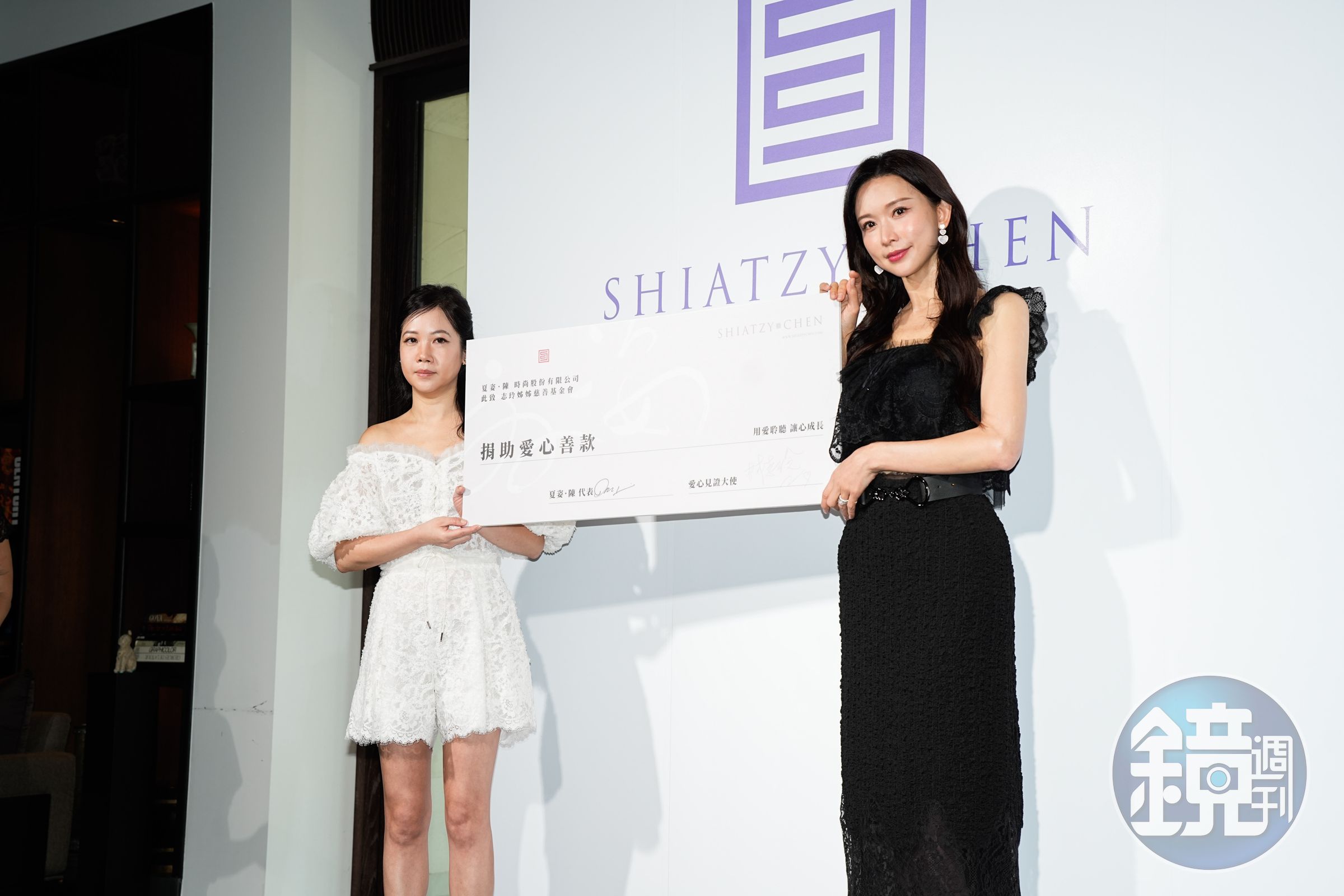 (左)SHIATZY CHEN夏姿.陳執行長夫人許瑛瑛與林志玲。
