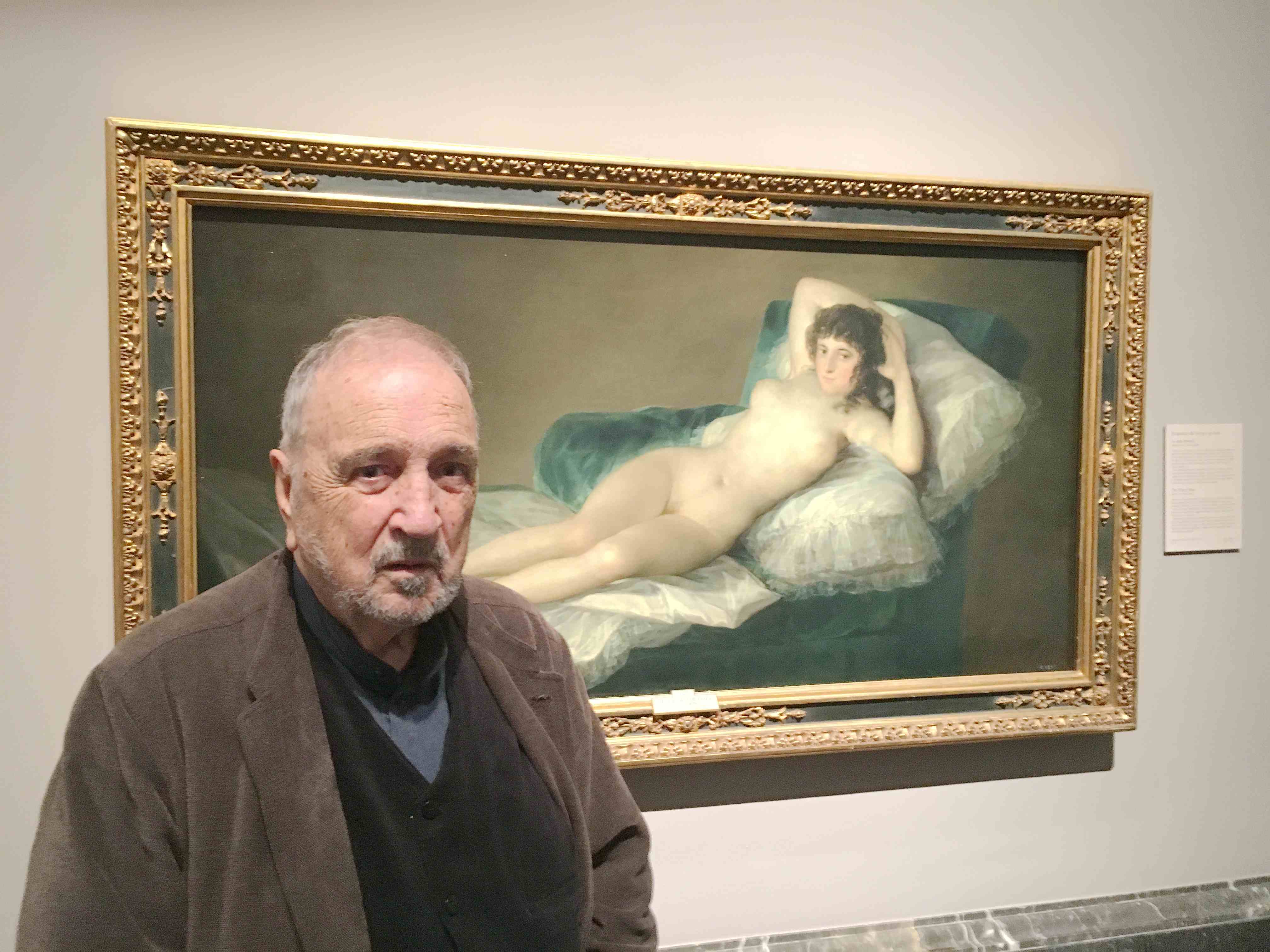 劇作家卡葉爾透過攝影機，講述哥雅超過千件的繪畫作品、手稿信件等珍貴典藏的故事。（海鵬提供）