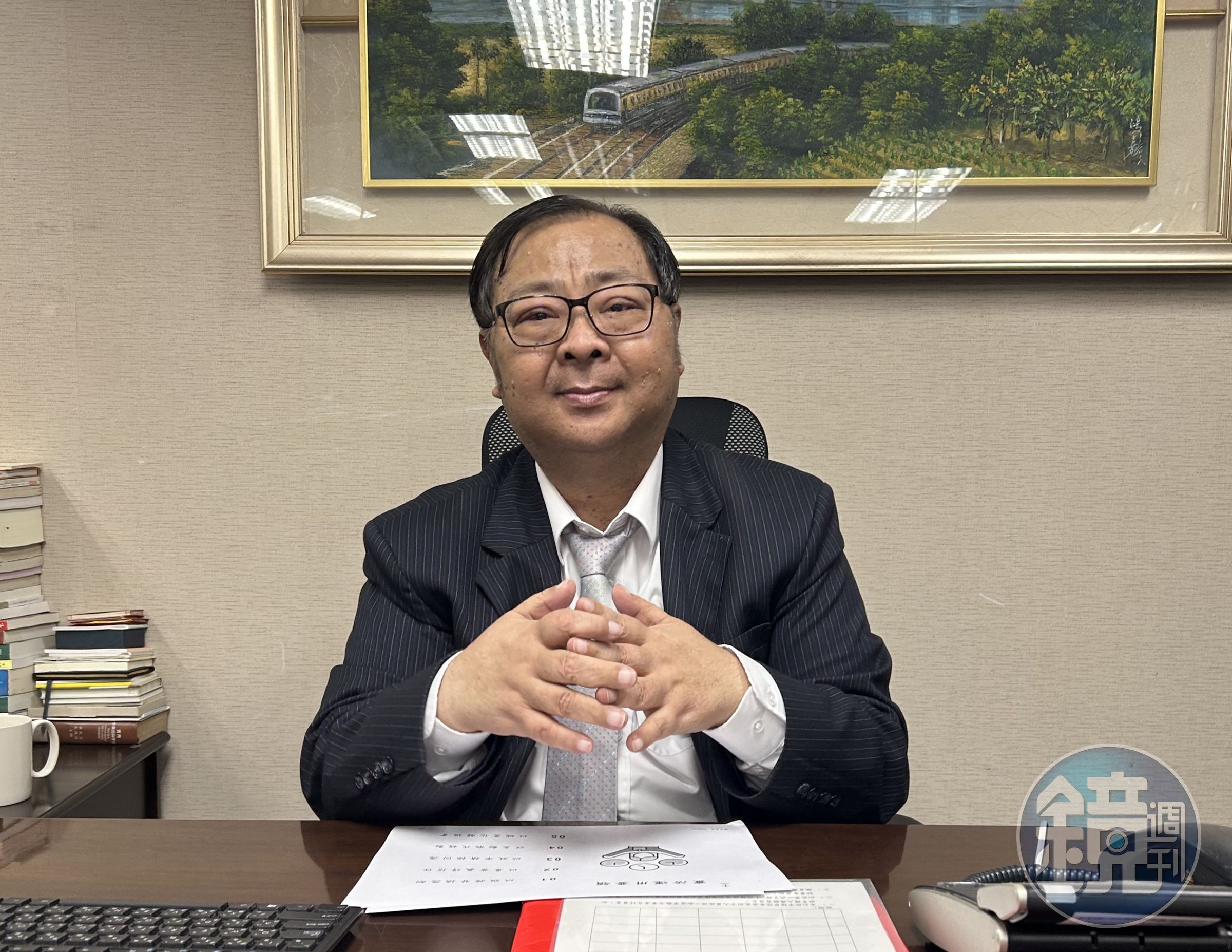 金管會連續12年被國會助理評比為最優公務機關，郭秩名是功不可沒關鍵人物。
