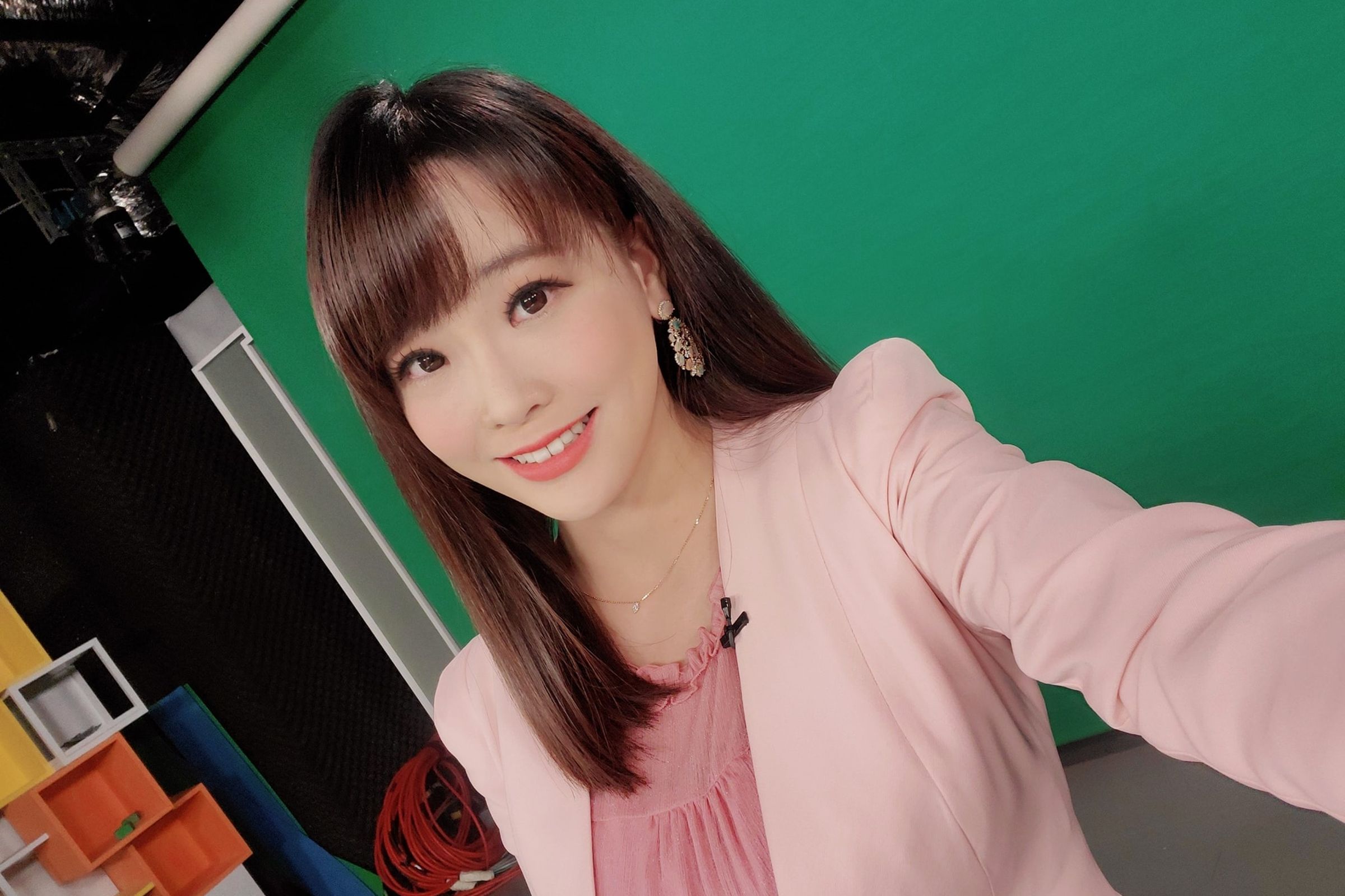 美女主播林佑之在中秋假期最後一天宣布離職。(翻攝自林佑之臉書)