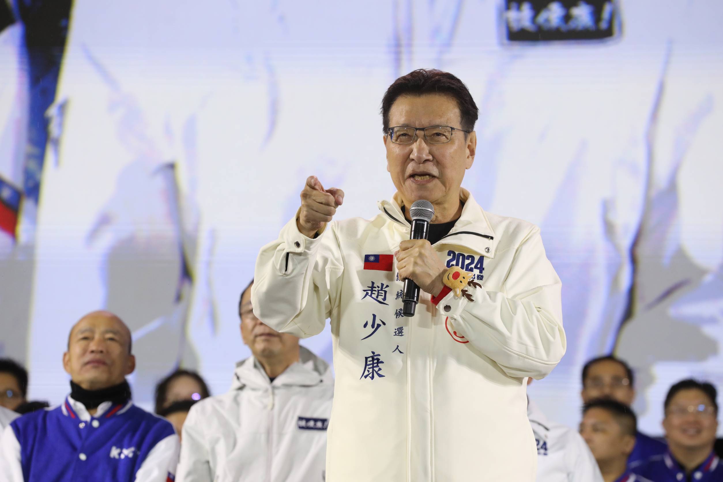 趙少康要求柯文哲表態,承諾選後不跟民進黨組聯合政府、共推立院正副院長。(本刊資料照)