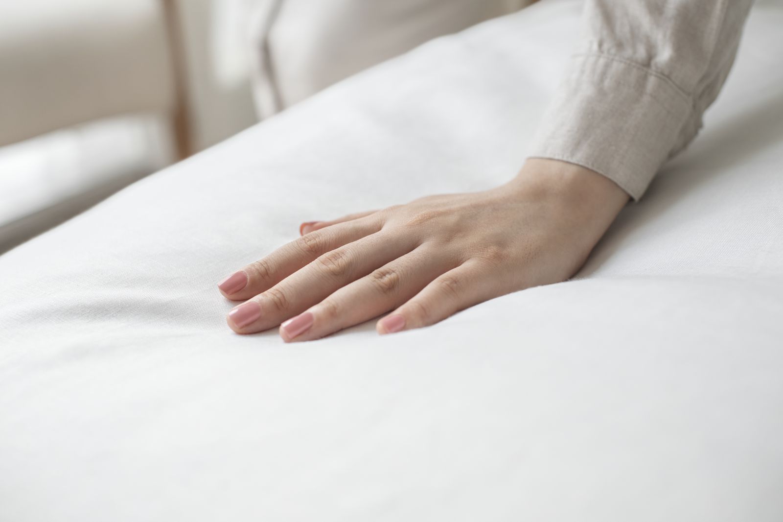 新北男鎖房性侵「女友女兒的女友」,完事帶走衛生紙+床單。(示意圖;pixabay)
