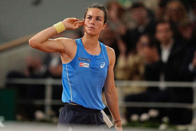 波伊森成為自2011年巴托莉之後，首位闖進法網女單4強的法國選手。（翻攝自loisboisson IG）