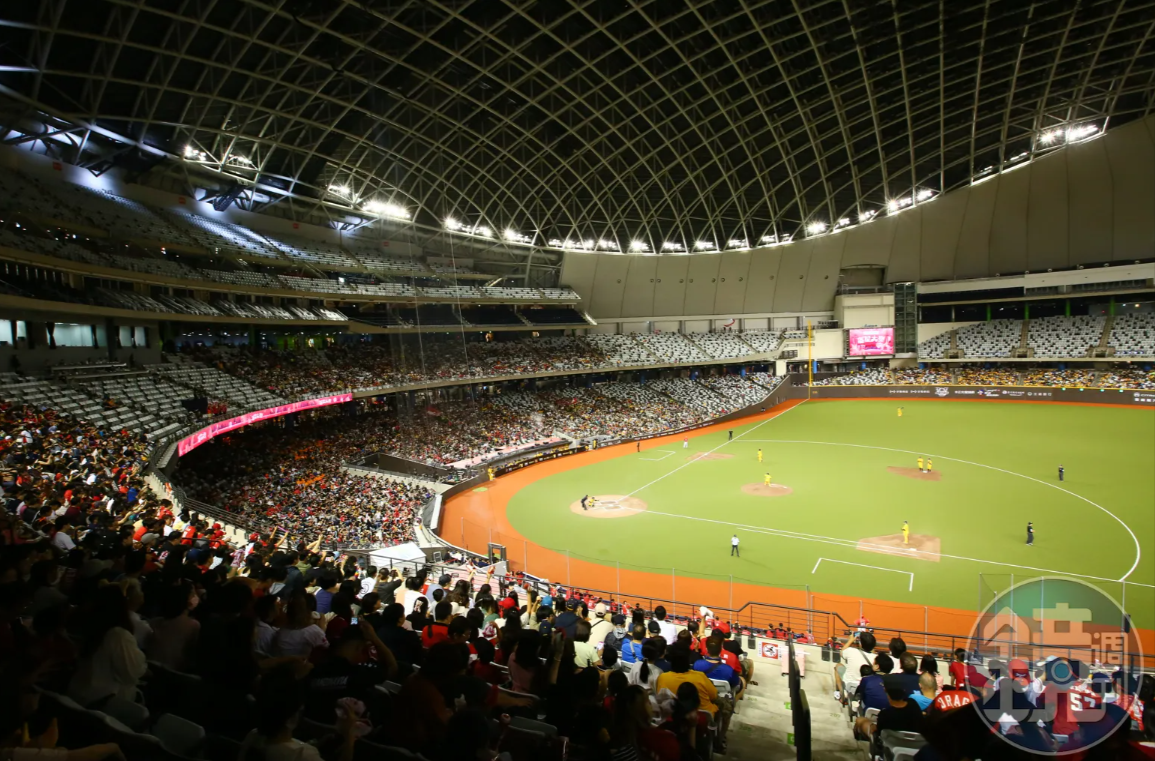 「國慶晚會」晚會將於10月5日在台北大巨蛋舉行，5千張門票在15分鐘內索取完畢。（資料照）