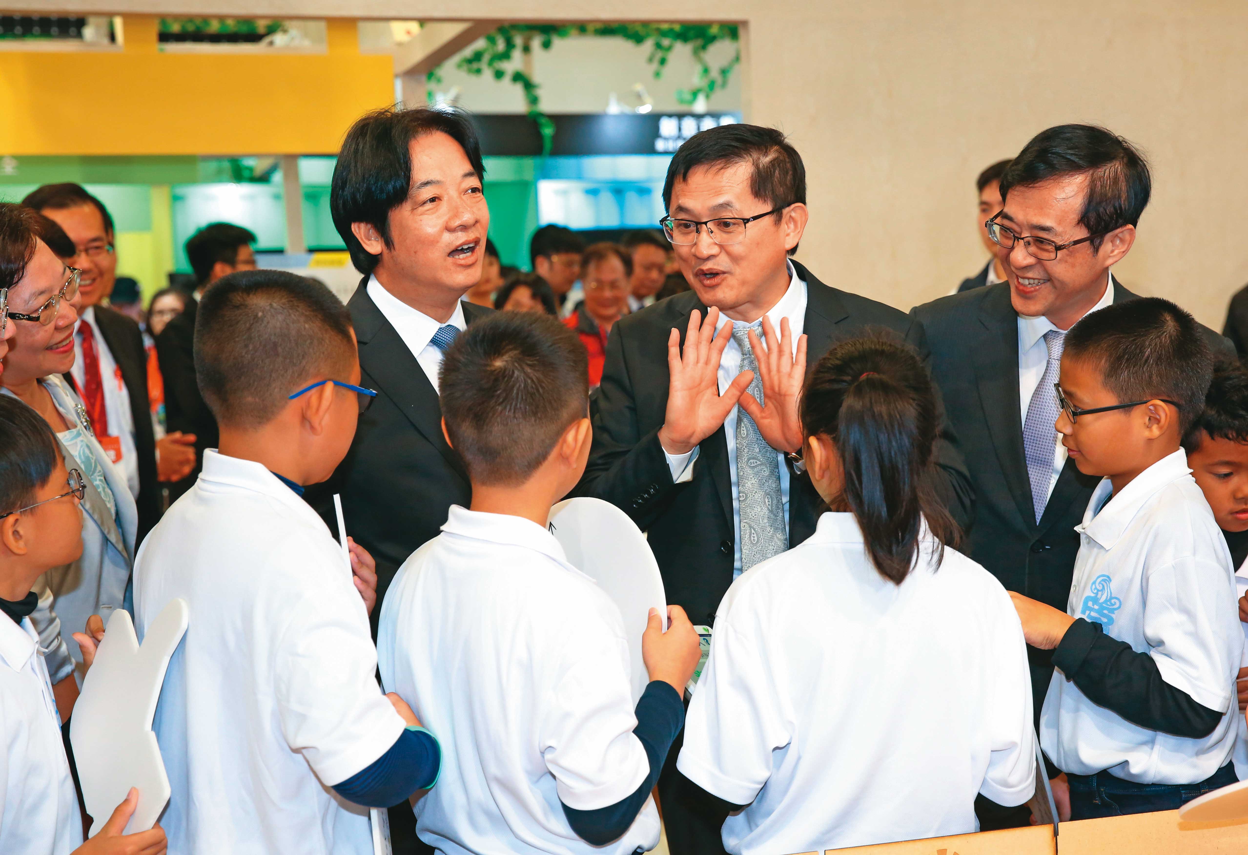 雖未應允出任賴政府首任閣揆，童子賢仍將以忠誠的意見提供者、諍言者，給準總統賴清德建言。