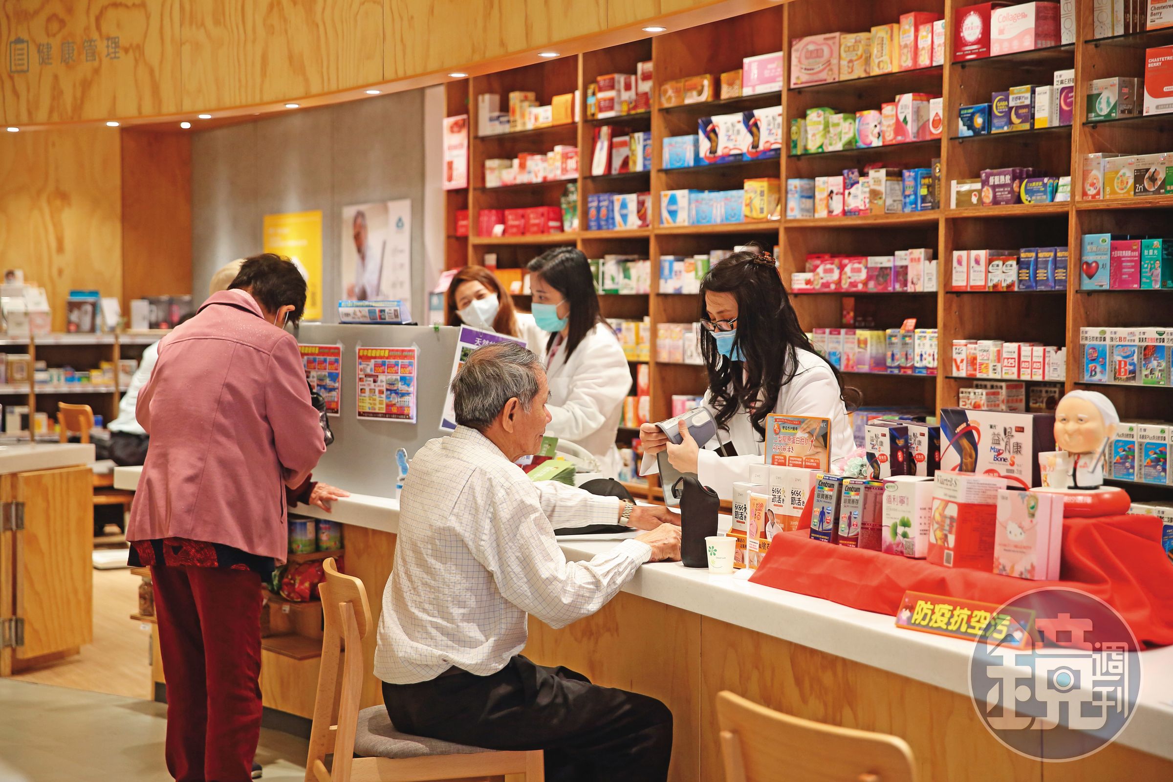 台灣進入超高齡社會,工研院推估銀髮商機上看3.6兆元。