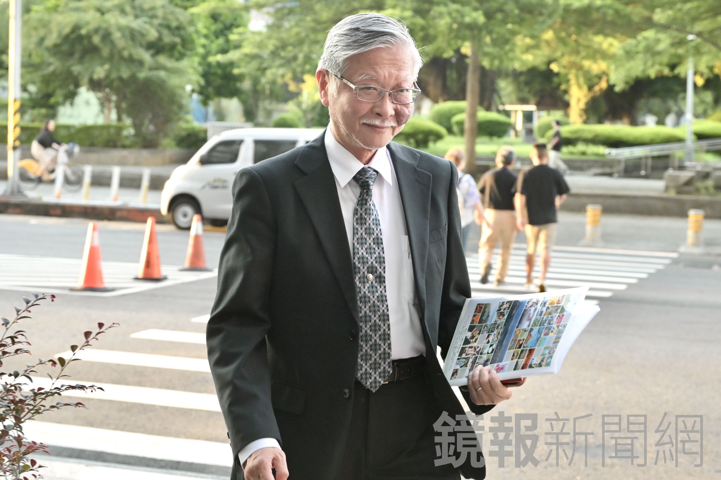 民進黨廉政會主委邱駿彥表示，決議結果不會等到一審判決，但不受高雄市長初選影響。