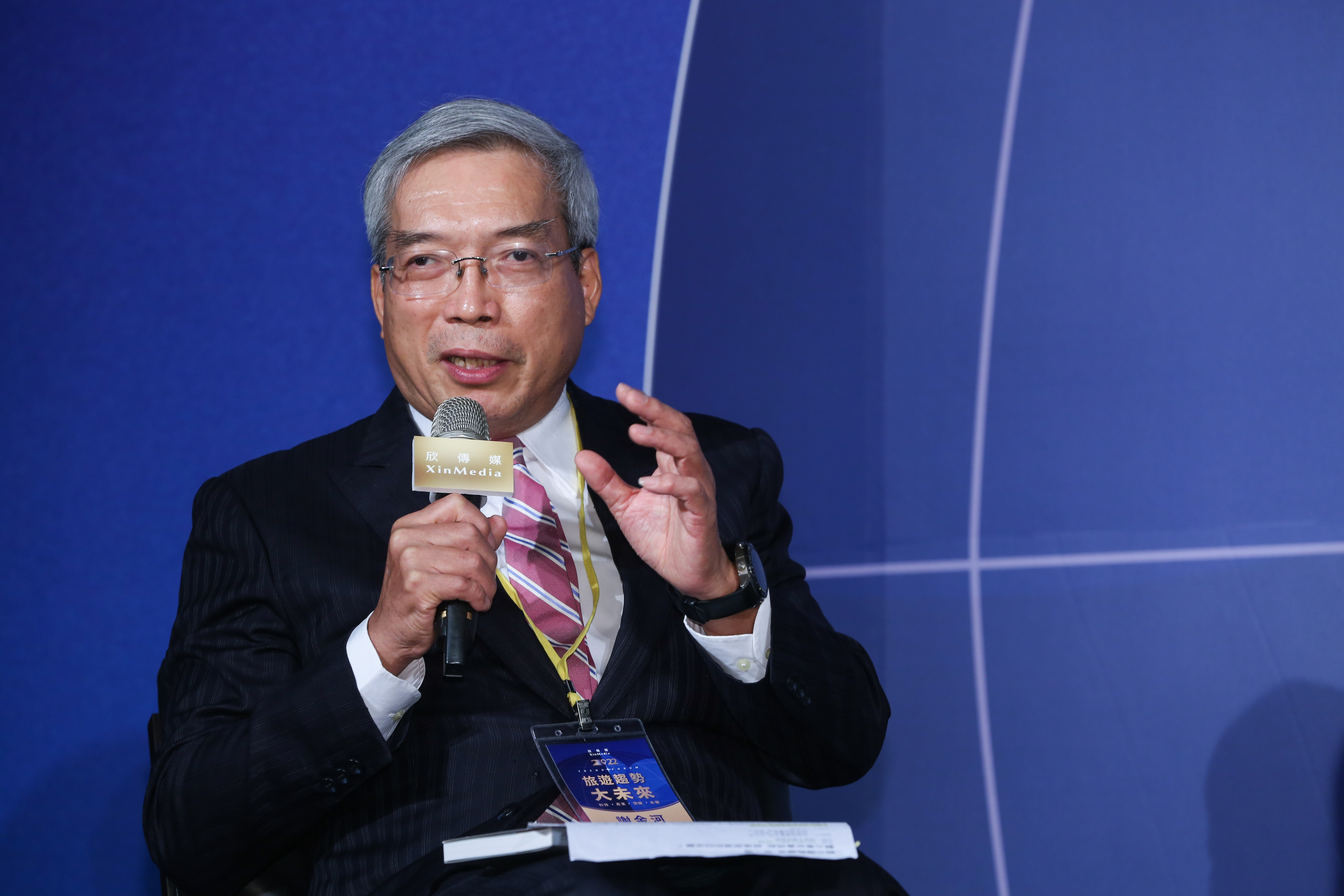 謝金河今po文分析，最近港股流行大跳水的現象，「潮水退了，沒有穿褲子的公司一家一家跑出來！」（本刊資料照）