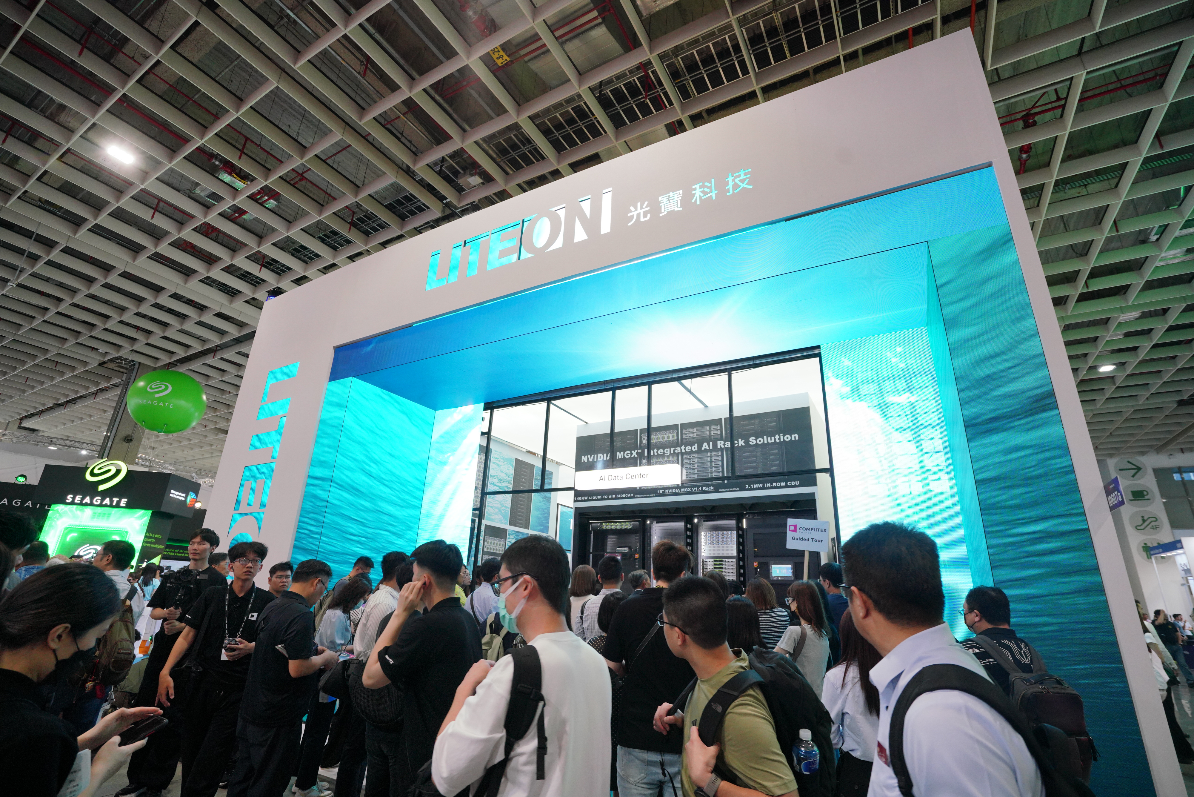 光寶科技30日公布財報成果，三大事業部門實現年季雙成長，盼明年AI營收占比破20％。