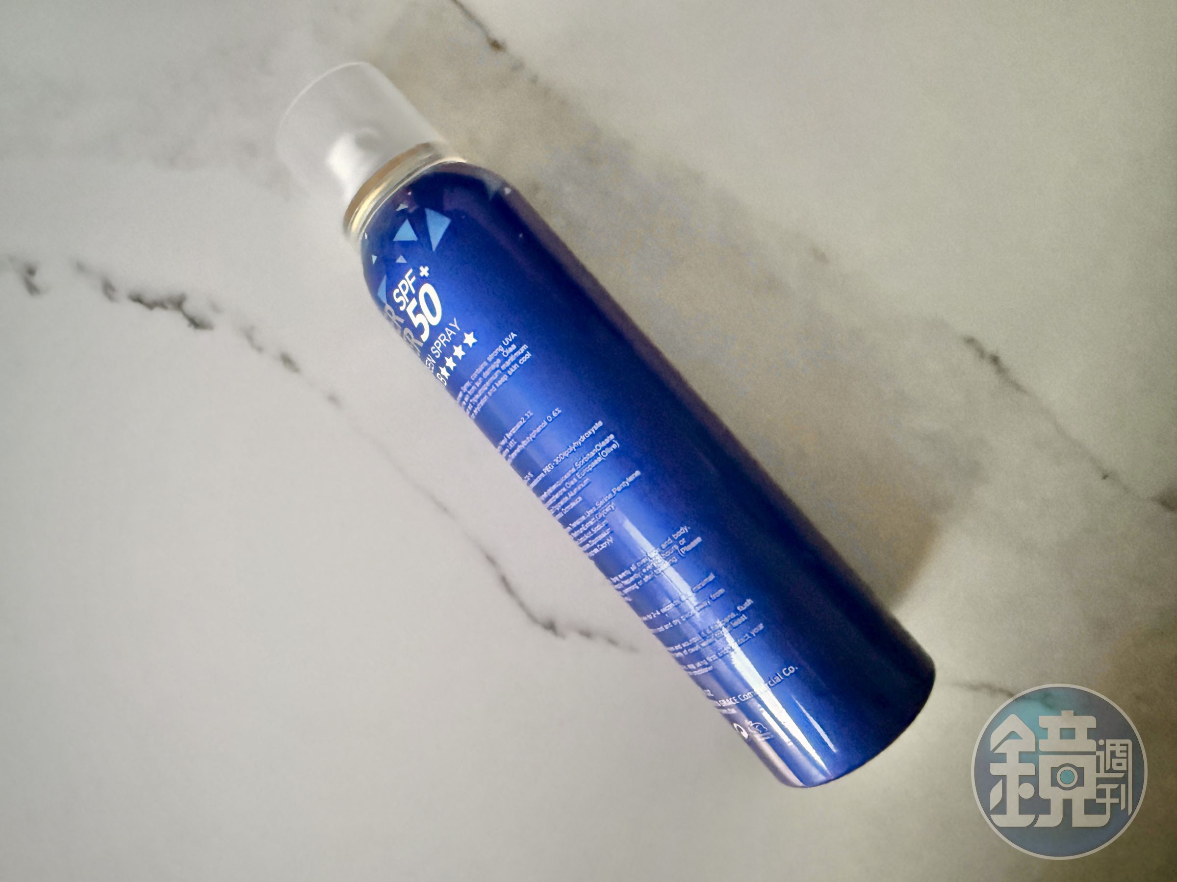 防曬噴霧、殺蟲劑、髮膠定型液及卡式瓦斯罐等常見的高壓瓶罐因極易引發瞬間氣爆,丟棄時切勿直接投入垃圾壓縮車內。(圖為示意產品)