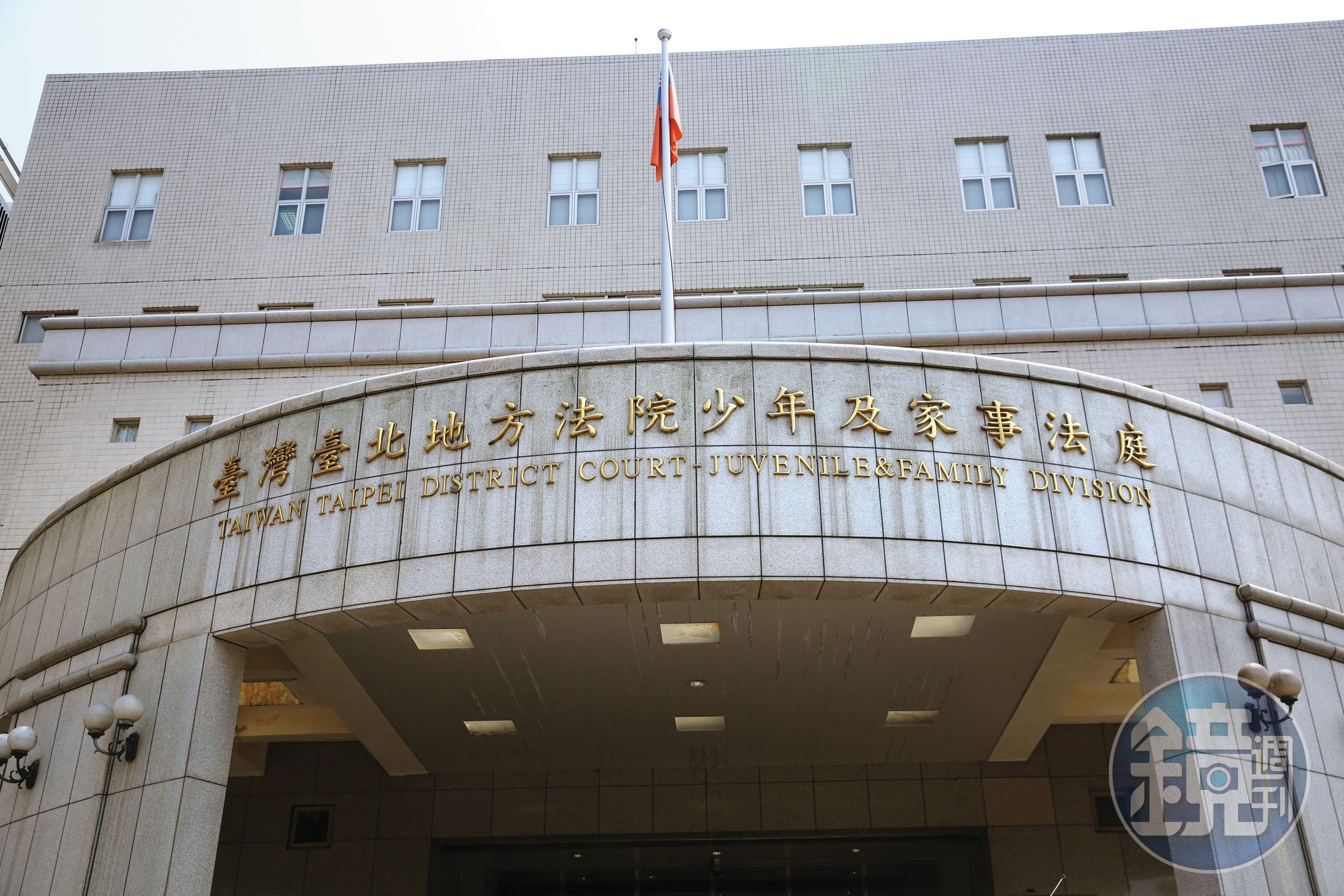 台北地院家事庭審理王文洋遭提告確認視子關係案,將擇期再開庭。