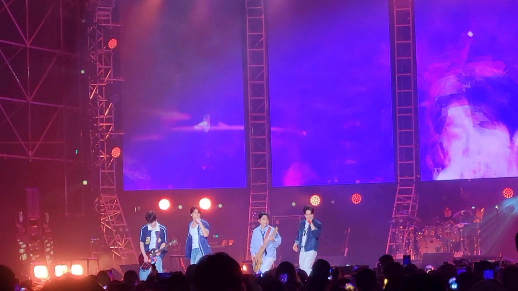 N.Flying和大家約定很快會以五人完全體再來台灣表演。N.Flying和大家約定很快會以五人完全體再來台灣表演。