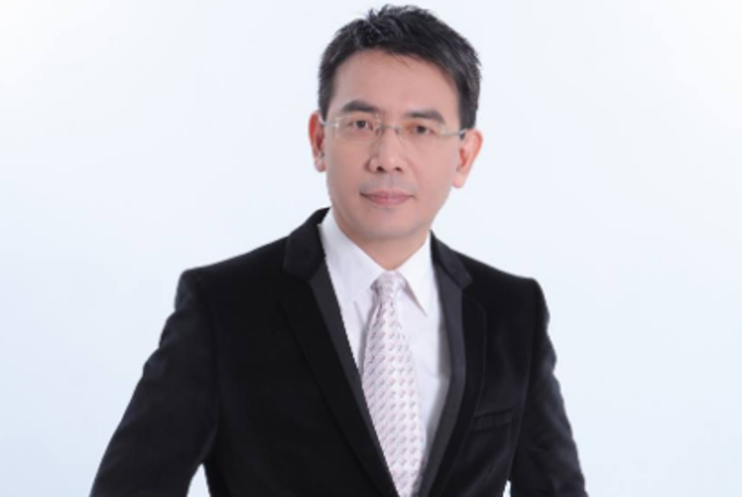 劉寶傑今年初突然宣布請辭《關鍵時刻》主持工作。(翻攝自劉寶傑臉書)