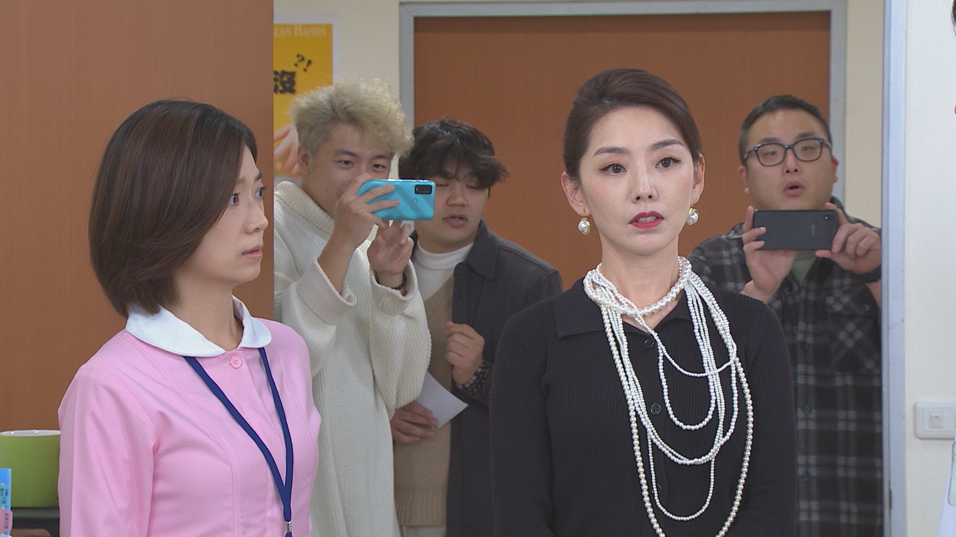 賴芊合入主民視8點檔《愛的榮耀》，演出院長夫人杜清玉。（民視提供）