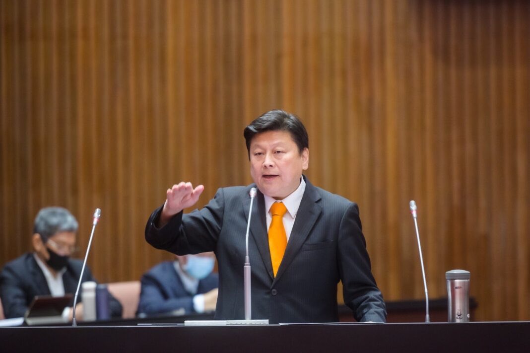 傅崐萁表示，自己不會參選國民黨主席。（翻攝自傅崐萁臉書）