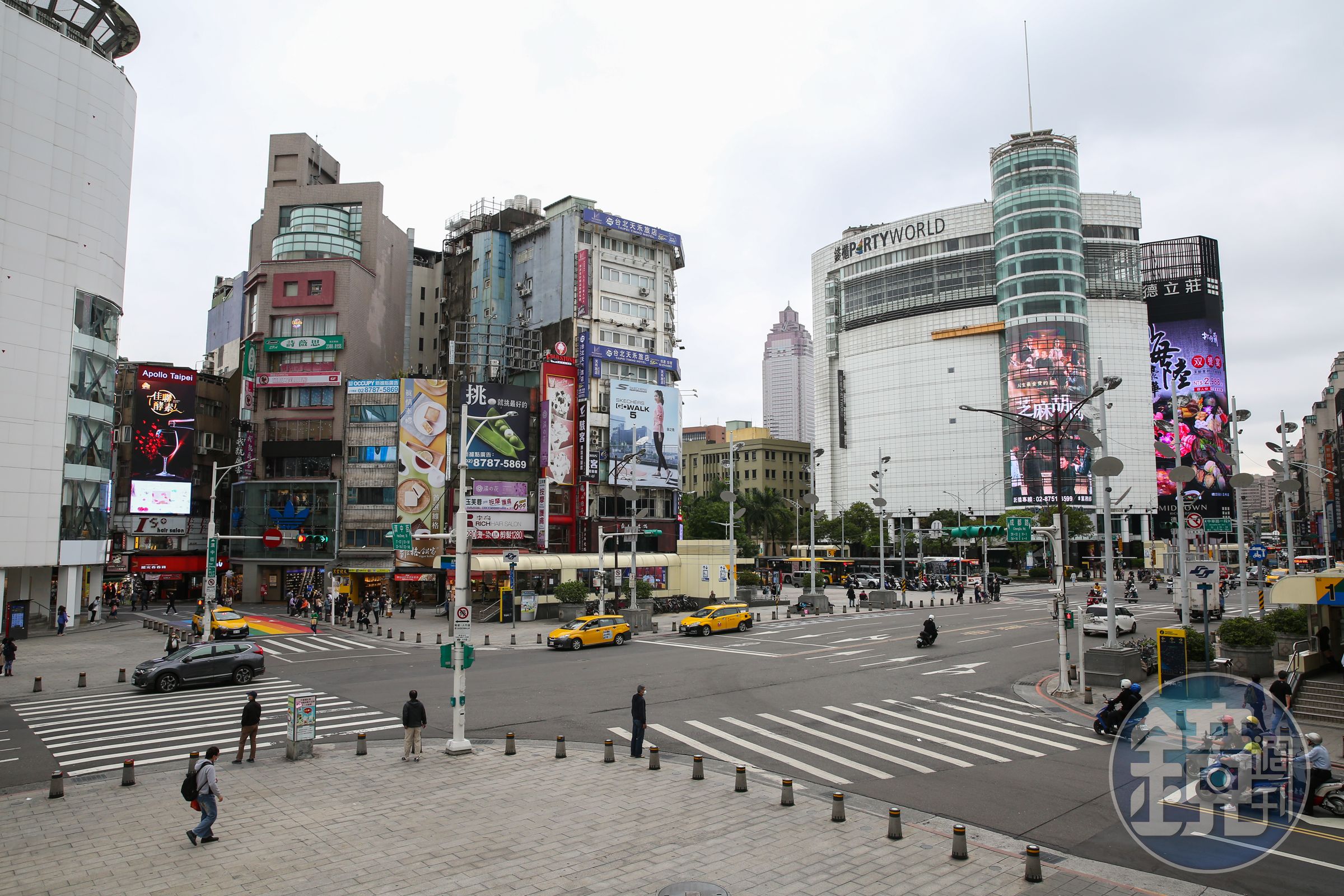 這個週末台北將有多場活動登場,網友發現西門町附近的旅店住宿費都有明顯上漲。(本刊資料照)