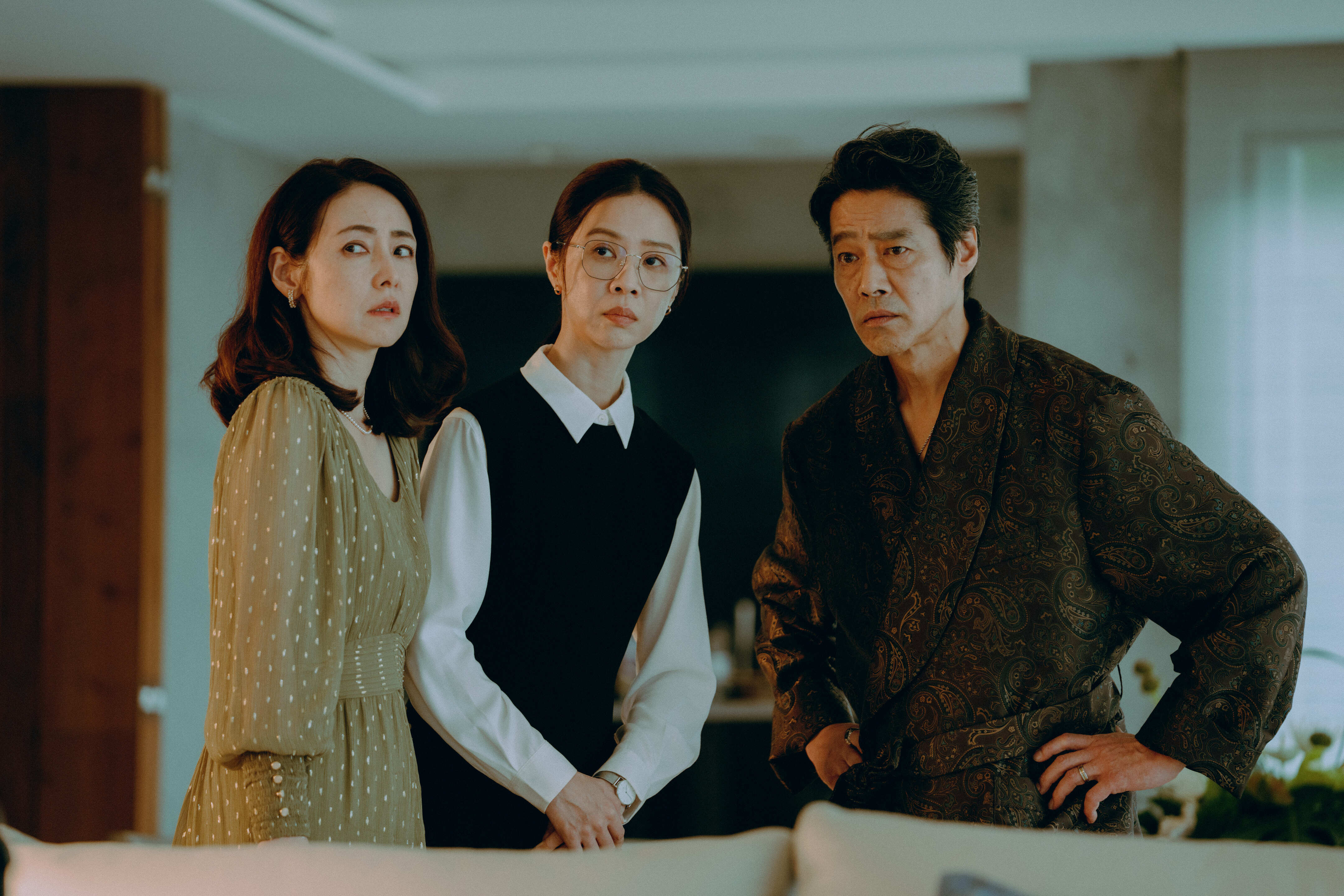 霧島麗香、謝盈萱、堤真一等實力派演員齊聚《狂忘警探》。（一條龍虎豹國際娛樂有限公司） 提供
