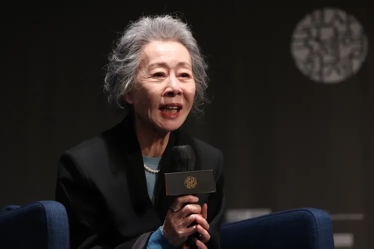 作為曾獲奧斯卡最佳女配角的資深演員，尹汝貞參與《囍宴》這部討論同志議題的電影，更透露自己兒子是已婚同志。（翻攝自韓聯社）