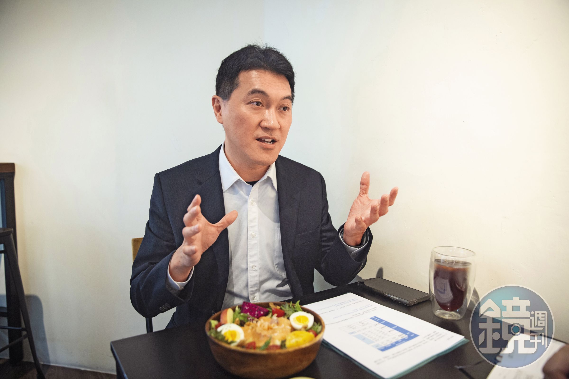 10年投資挫敗，財經作家雨果改採指數化投資後，滾出千萬元資產。