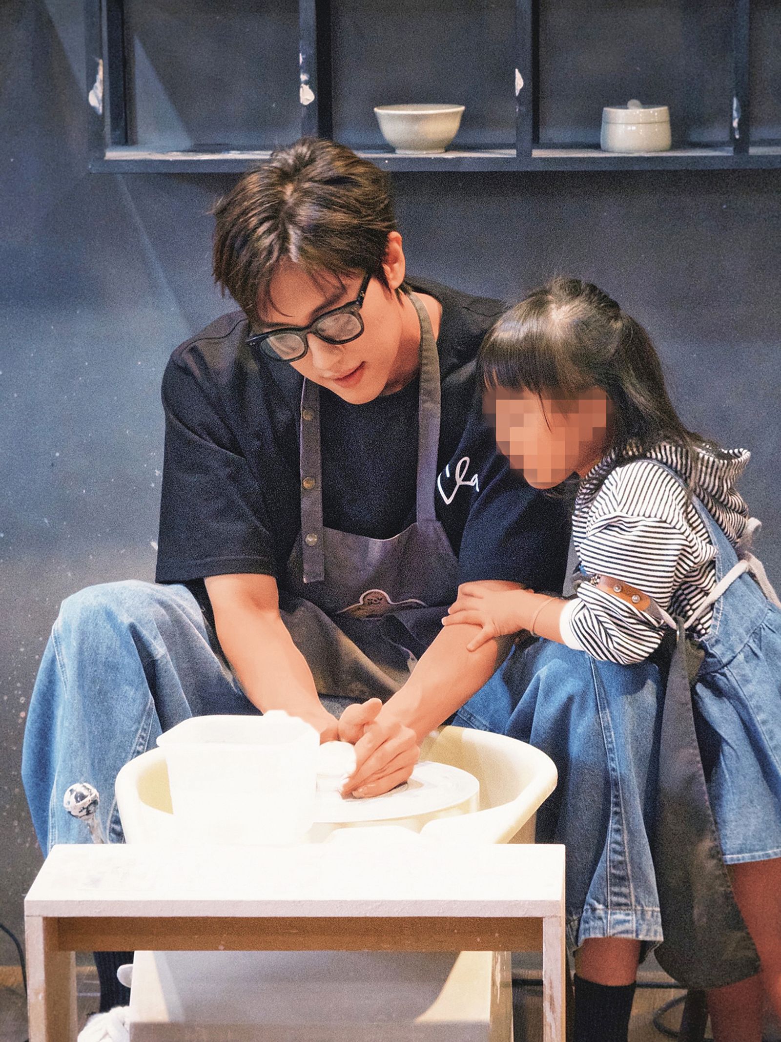 范姜彥豐成為單親爸爸後，要照顧女兒，經濟壓力比之前更大。（翻攝自范姜彥豐臉書）