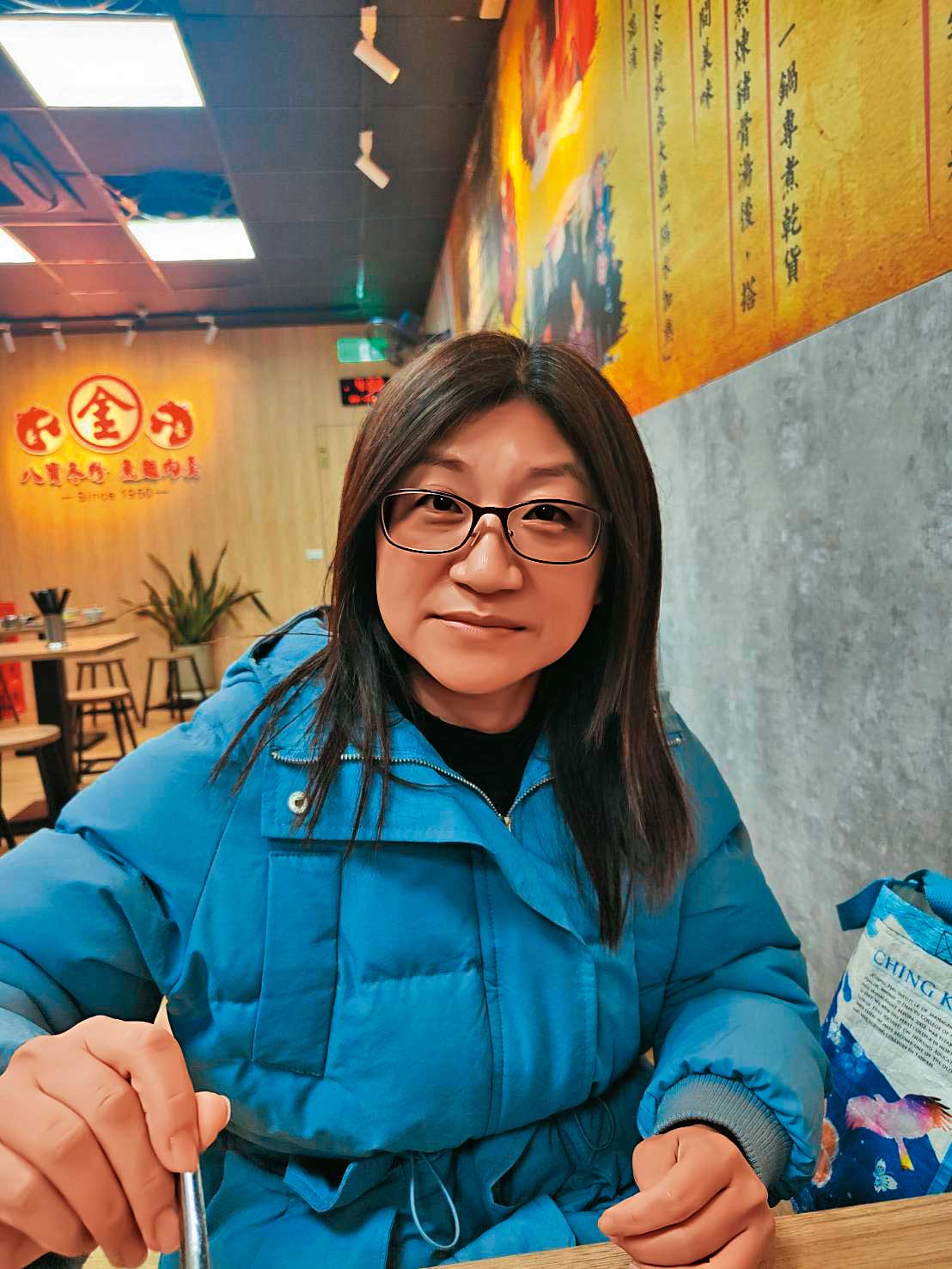 陳小姐　台北南港