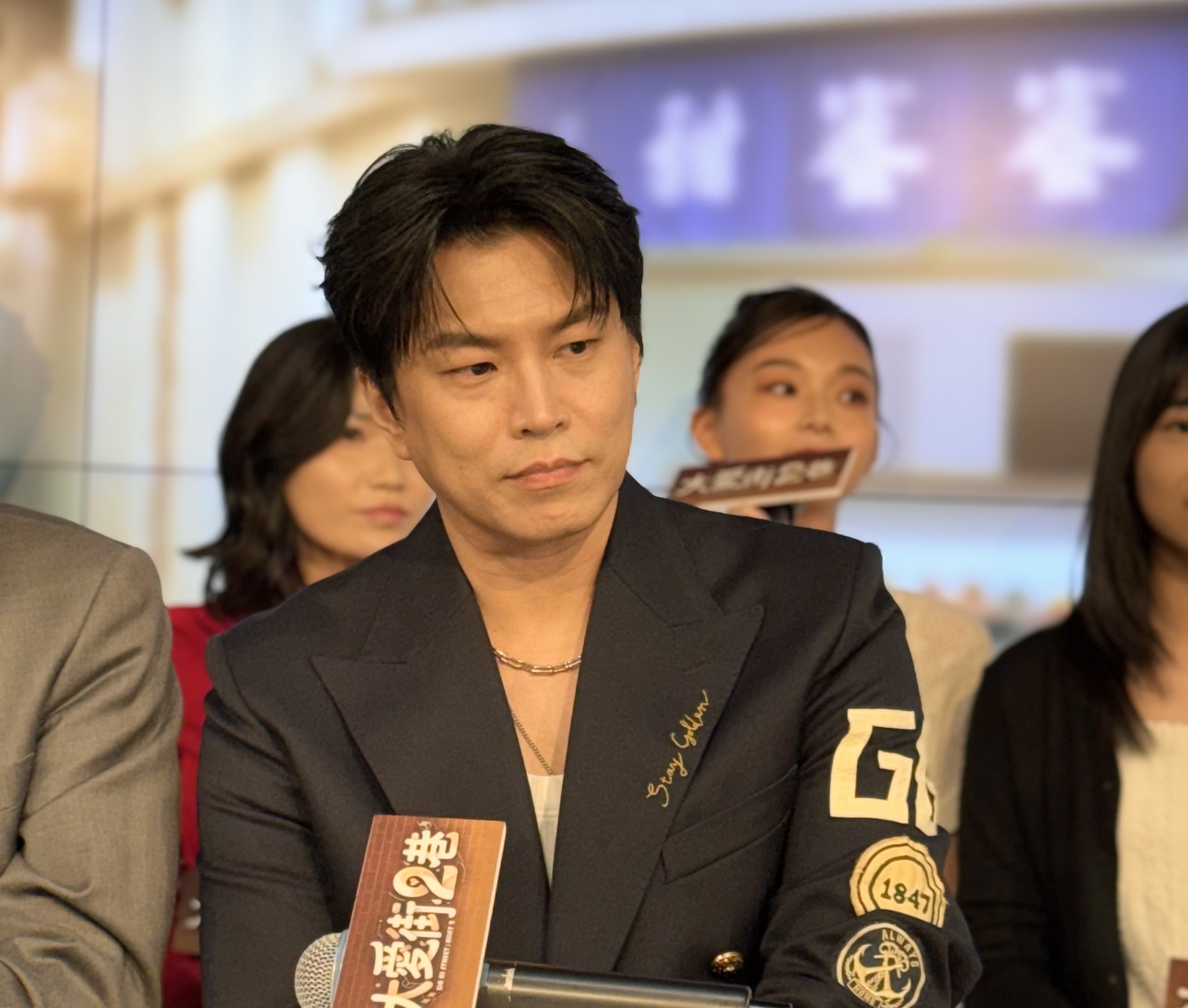 
阿弟今天現身大愛新戲被問到團體動向。葉婉如攝
