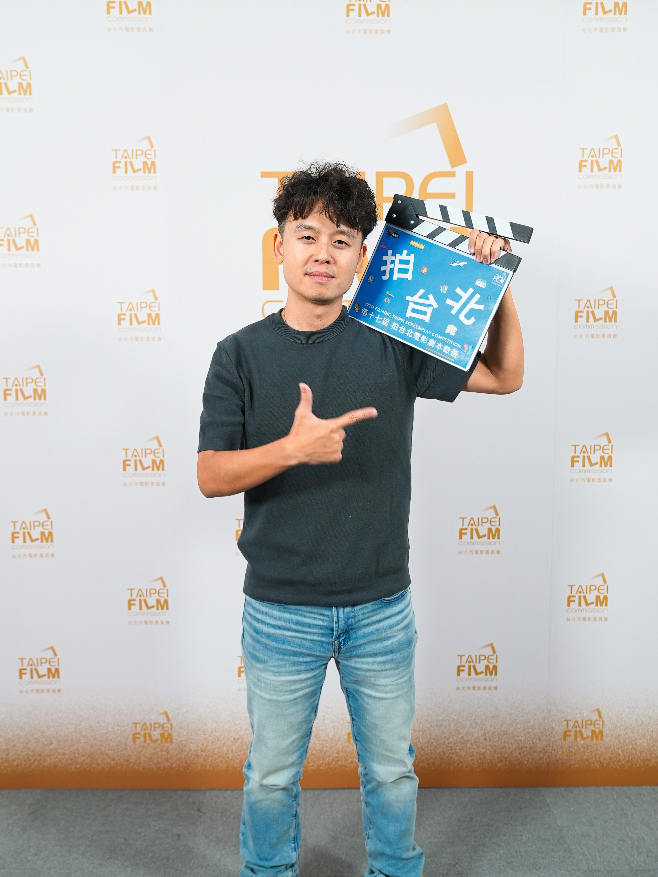 以《童話．世界》奪得第10屆「拍台北」銀劇本獎的唐福睿導演呼籲創作者應把握機會讓作品被更多人看見！（台北市影委會提供）
