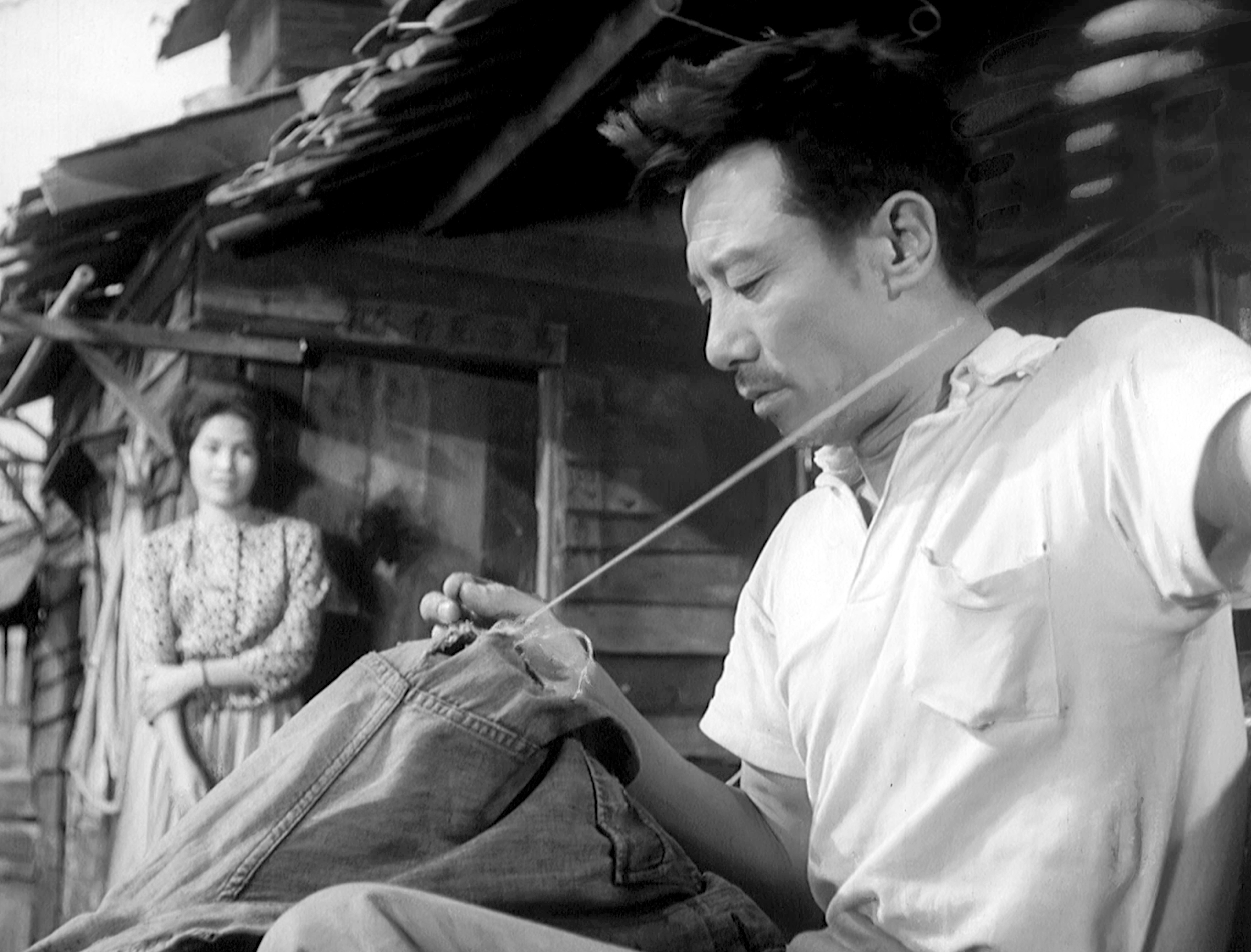 《街頭巷尾》（1963）細緻的視覺影像來自攝影大師賴成英的捕捉。（國家影視聽中心提供）