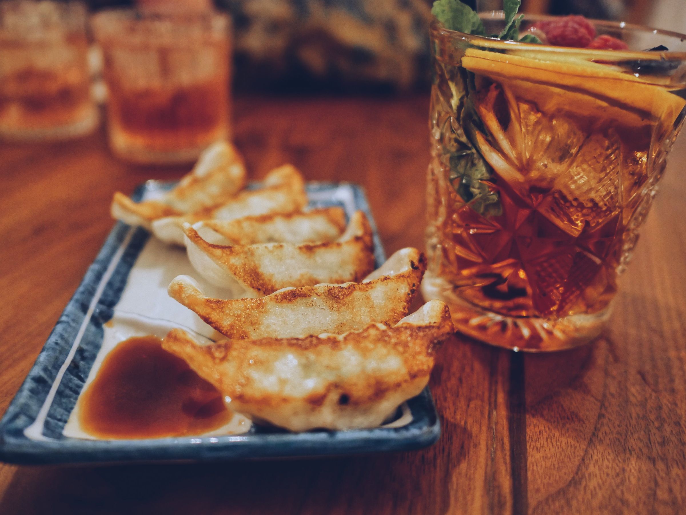 醫生指出,包餡食物高脂又高澱粉,長期食用恐染上慢性腎衰竭。示意圖。(取自Pexels)