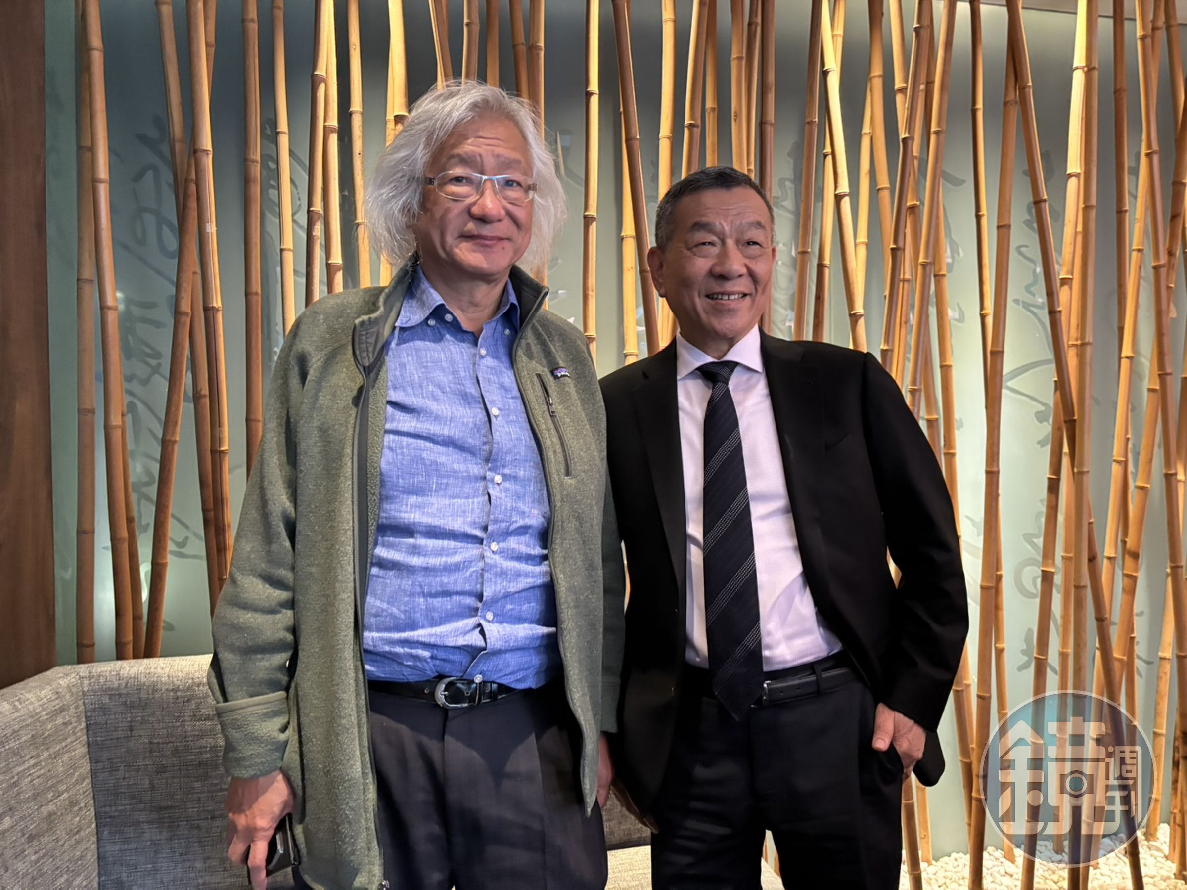 亞通利大能源近年在菲律賓市場透過與當地財團合作，在訂單方面取得相當不錯的成績。左起總經理龔誠山、董事長呂元瑞。